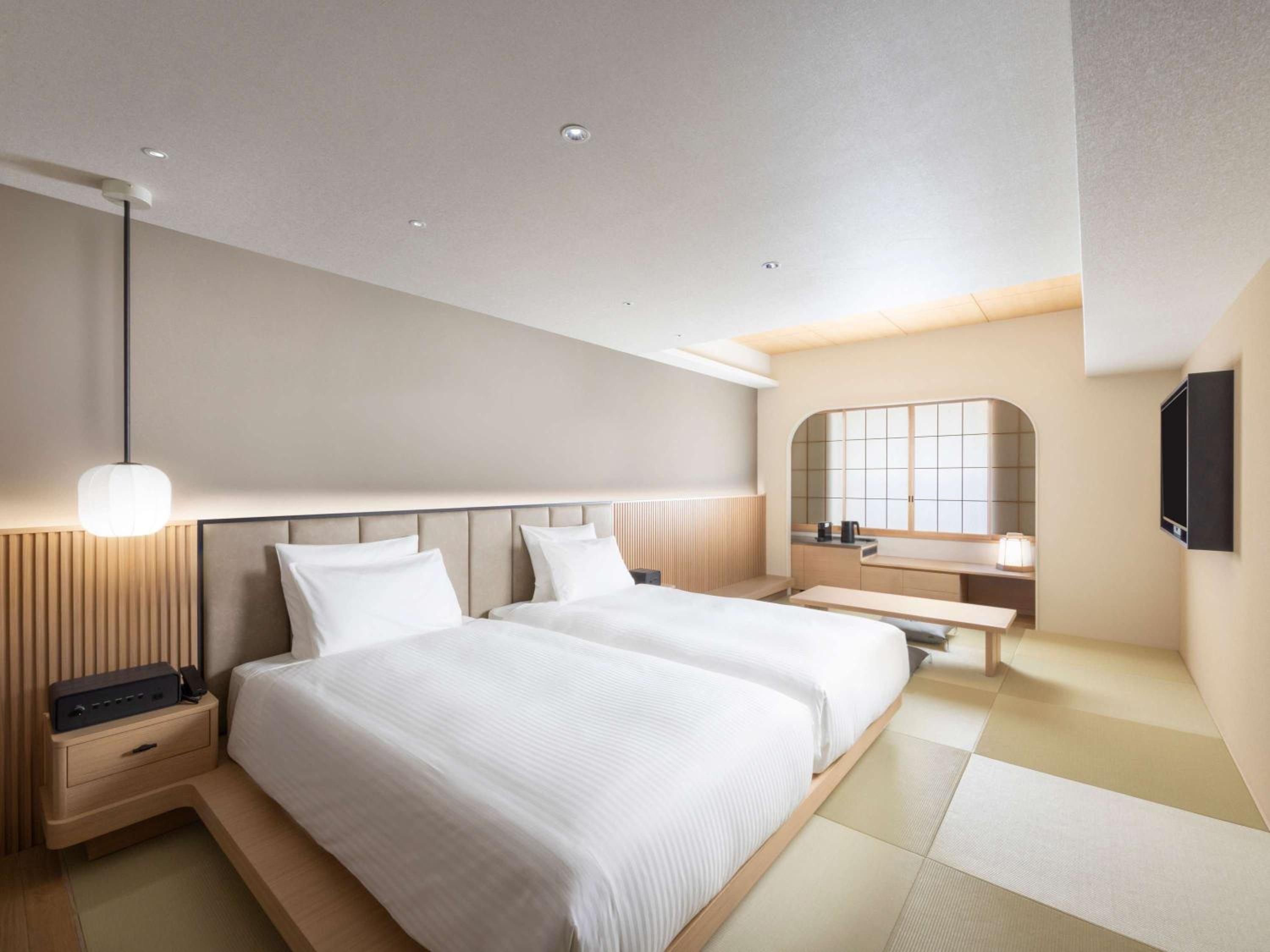 Japanese Tatami with Twin Beds - Photo 5