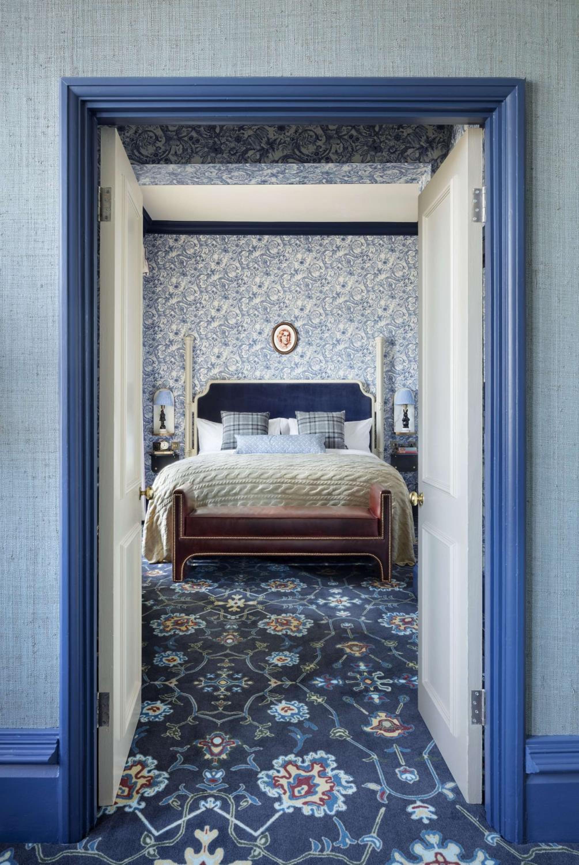 Oxford Suite - Photo 1