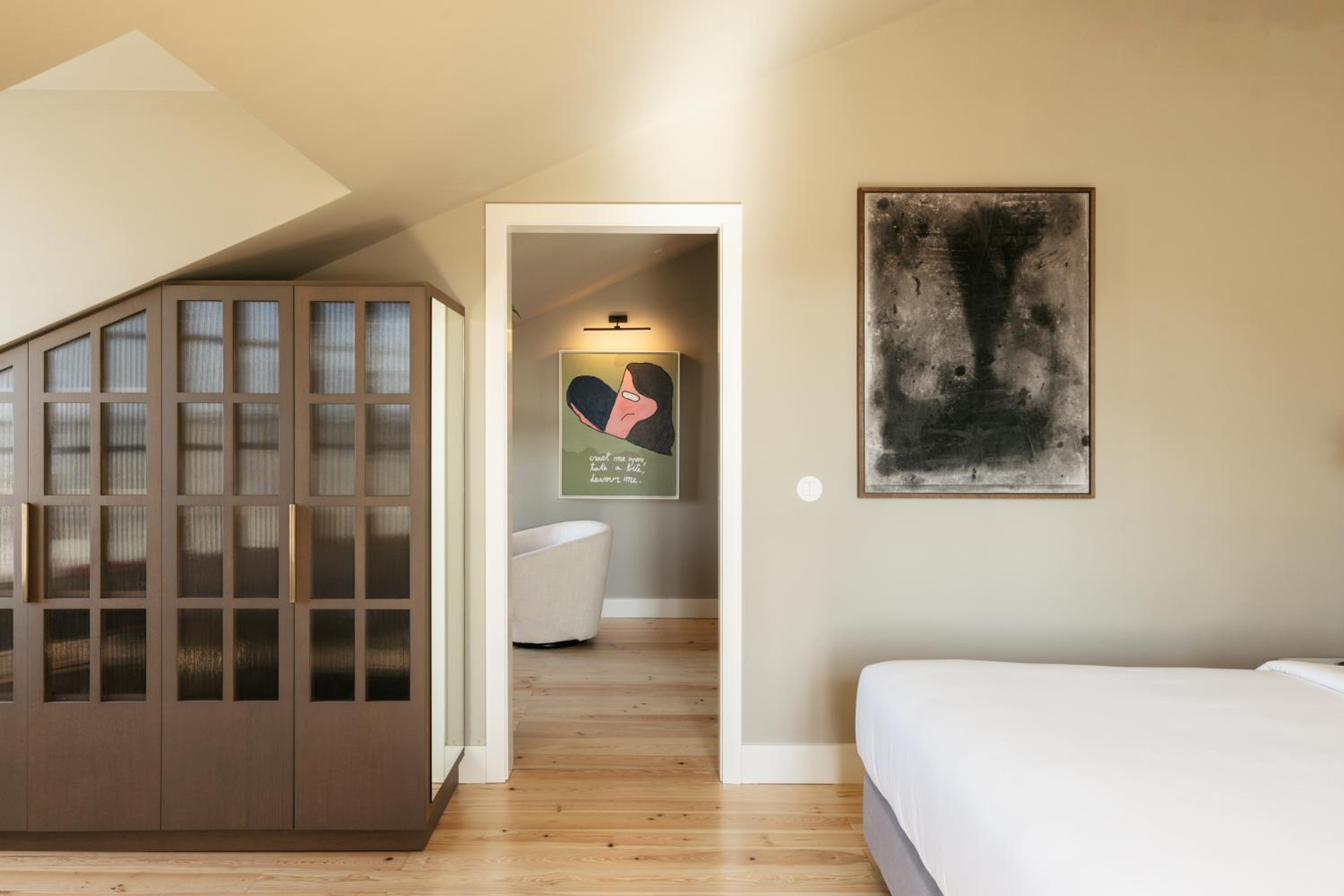 Suite with River View