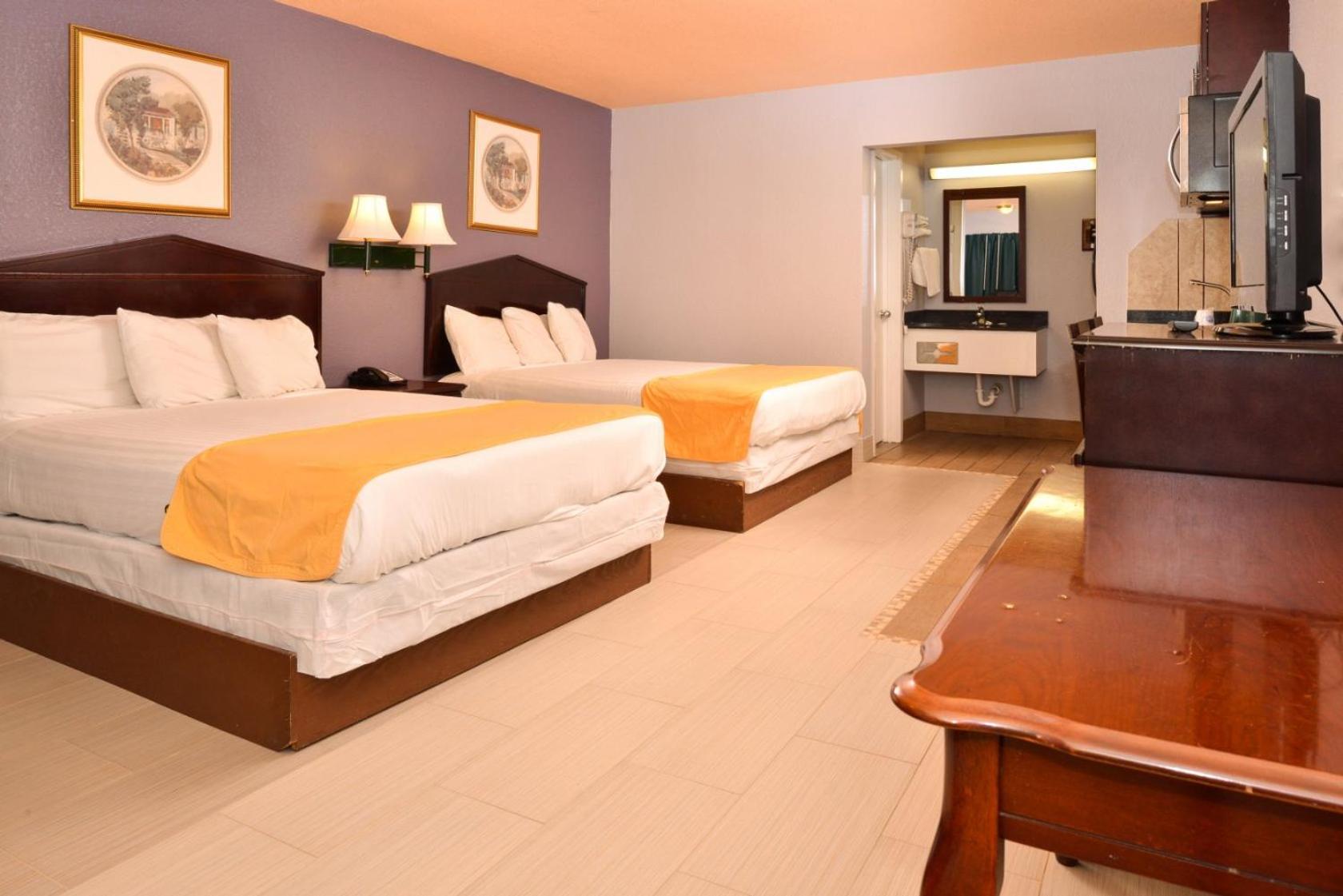 Queen Room with Two Queen Beds