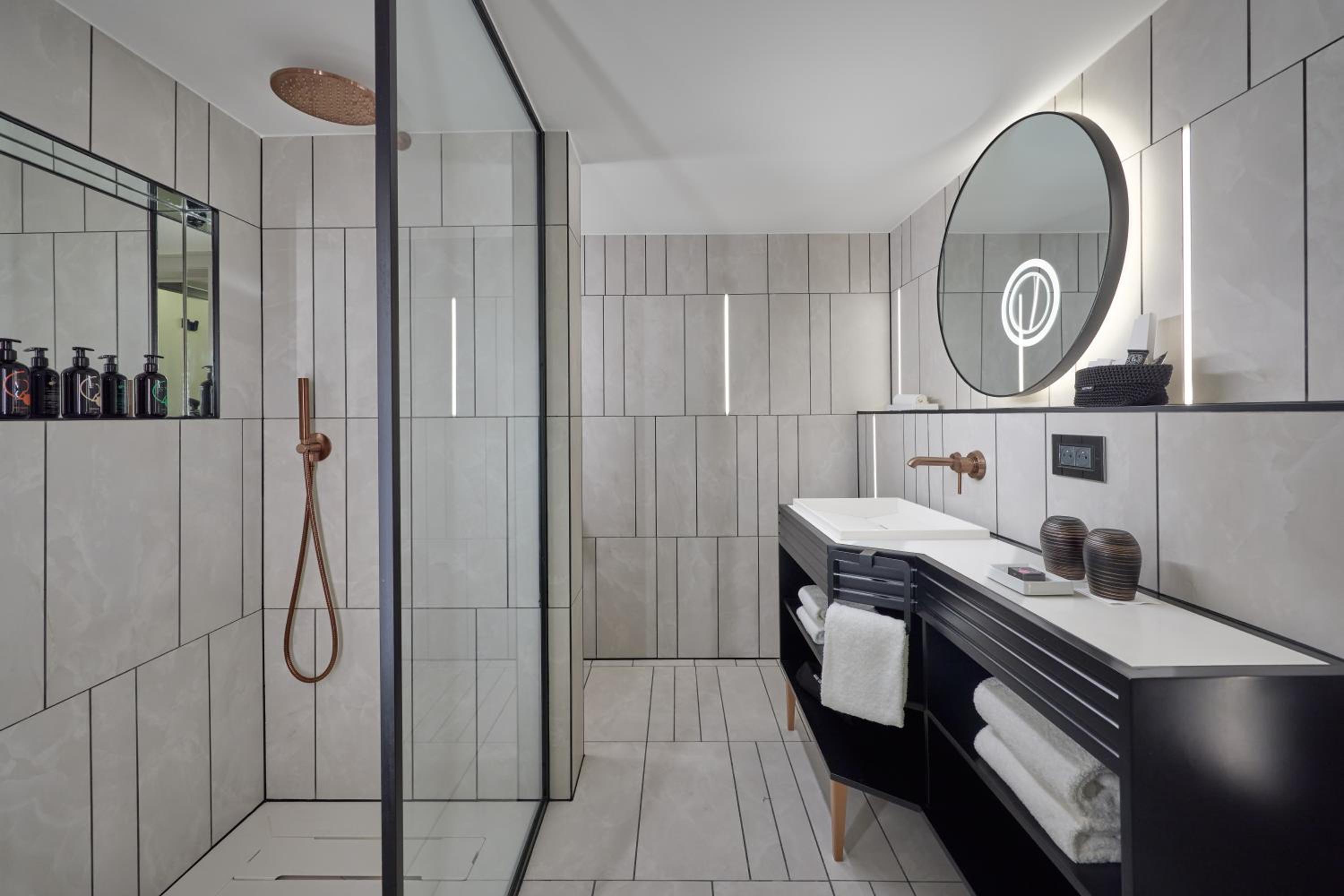 FAM Suite, 2 Bedroom Suite, City view