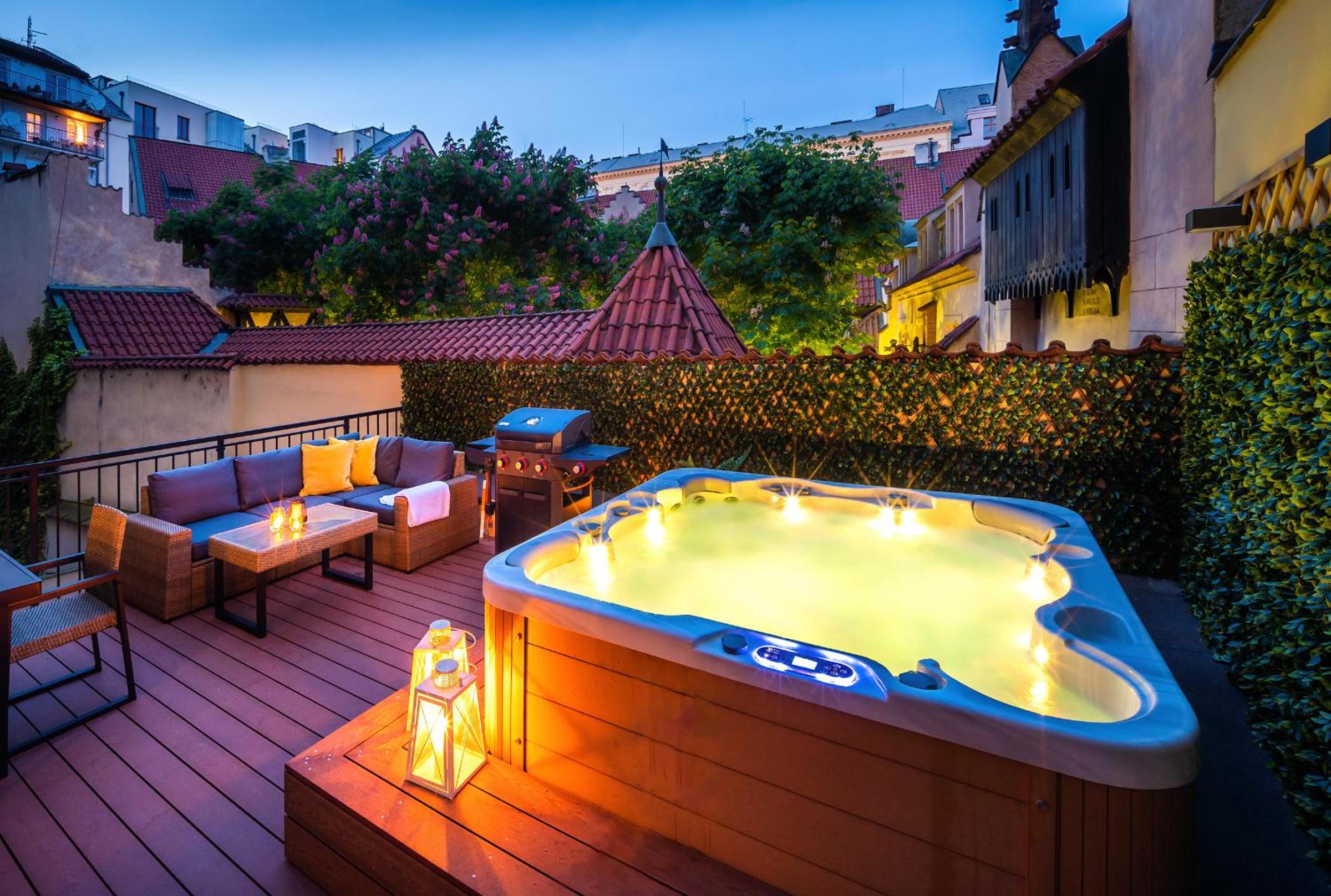 Apartment with Terrace