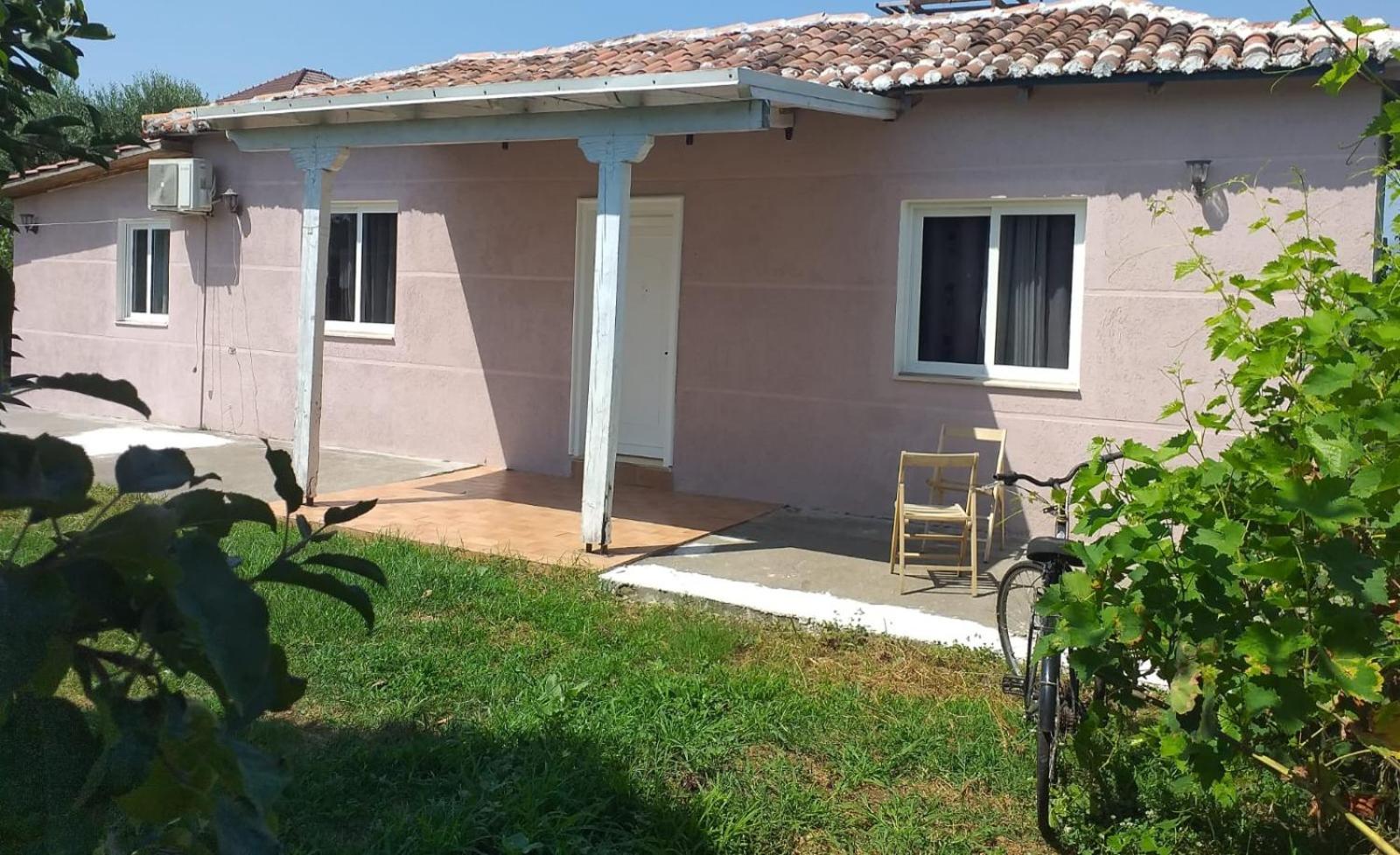 One-Bedroom Villa