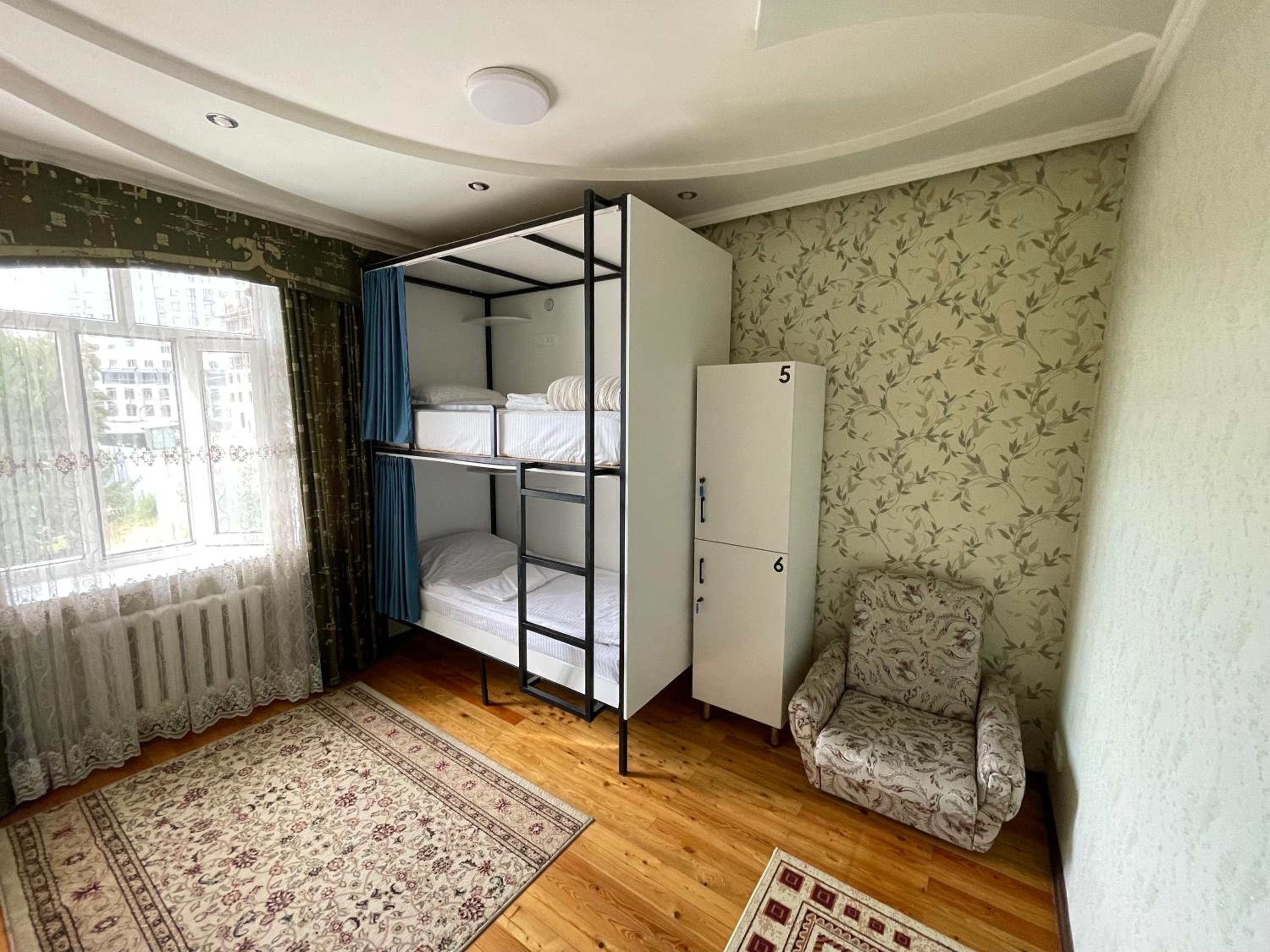 4-Bed Male Dormitory Room  photo 3