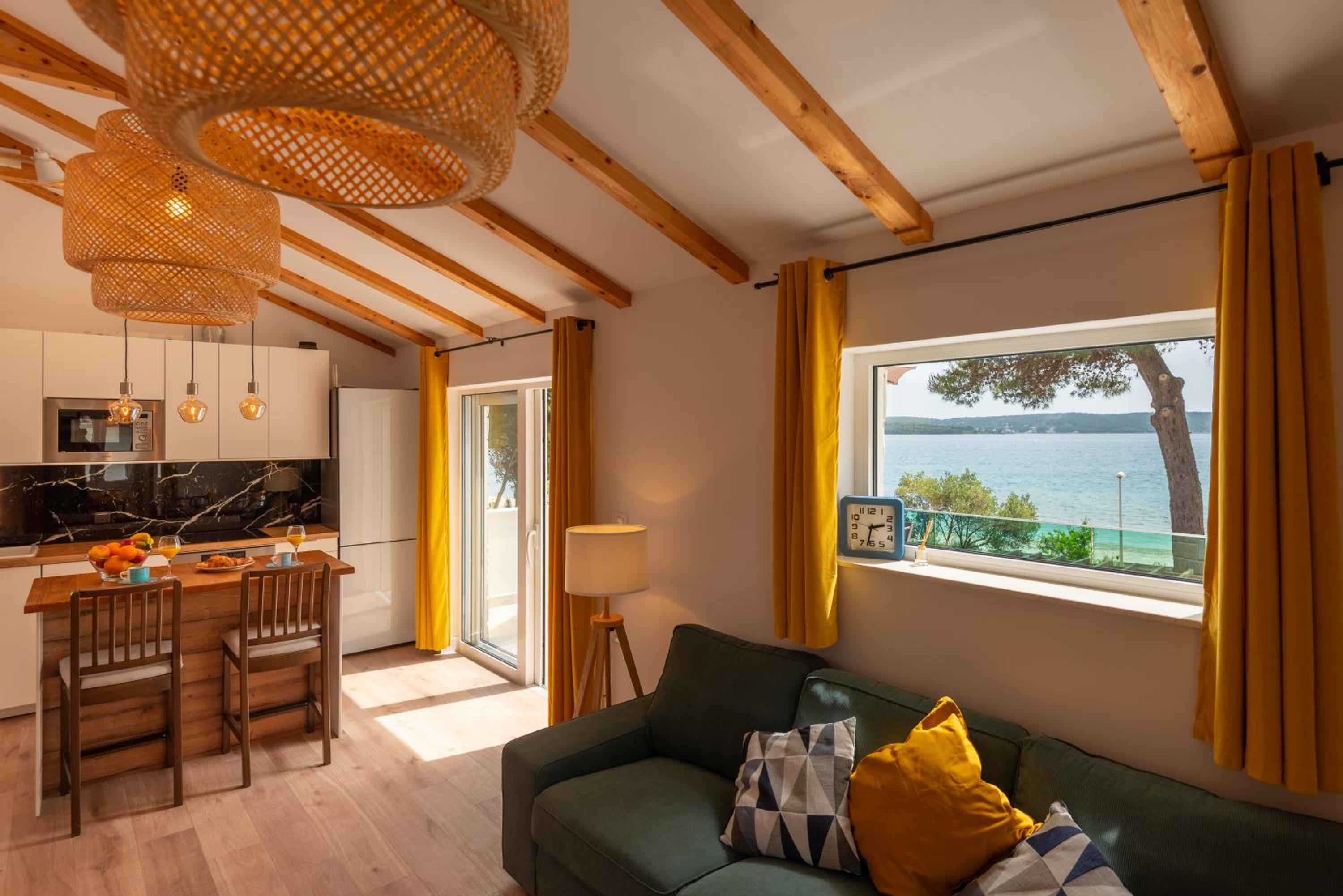 Two-Bedroom Apartment with Terrace and Sea View