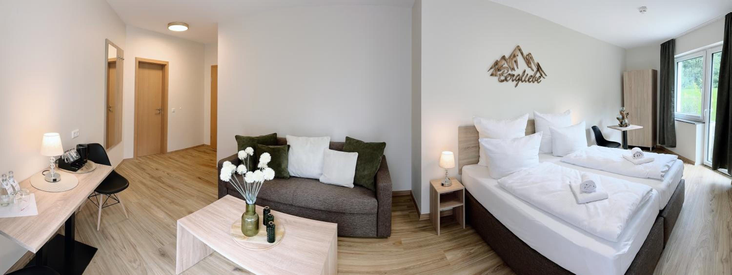 Double Room with Terrace - Photo 3