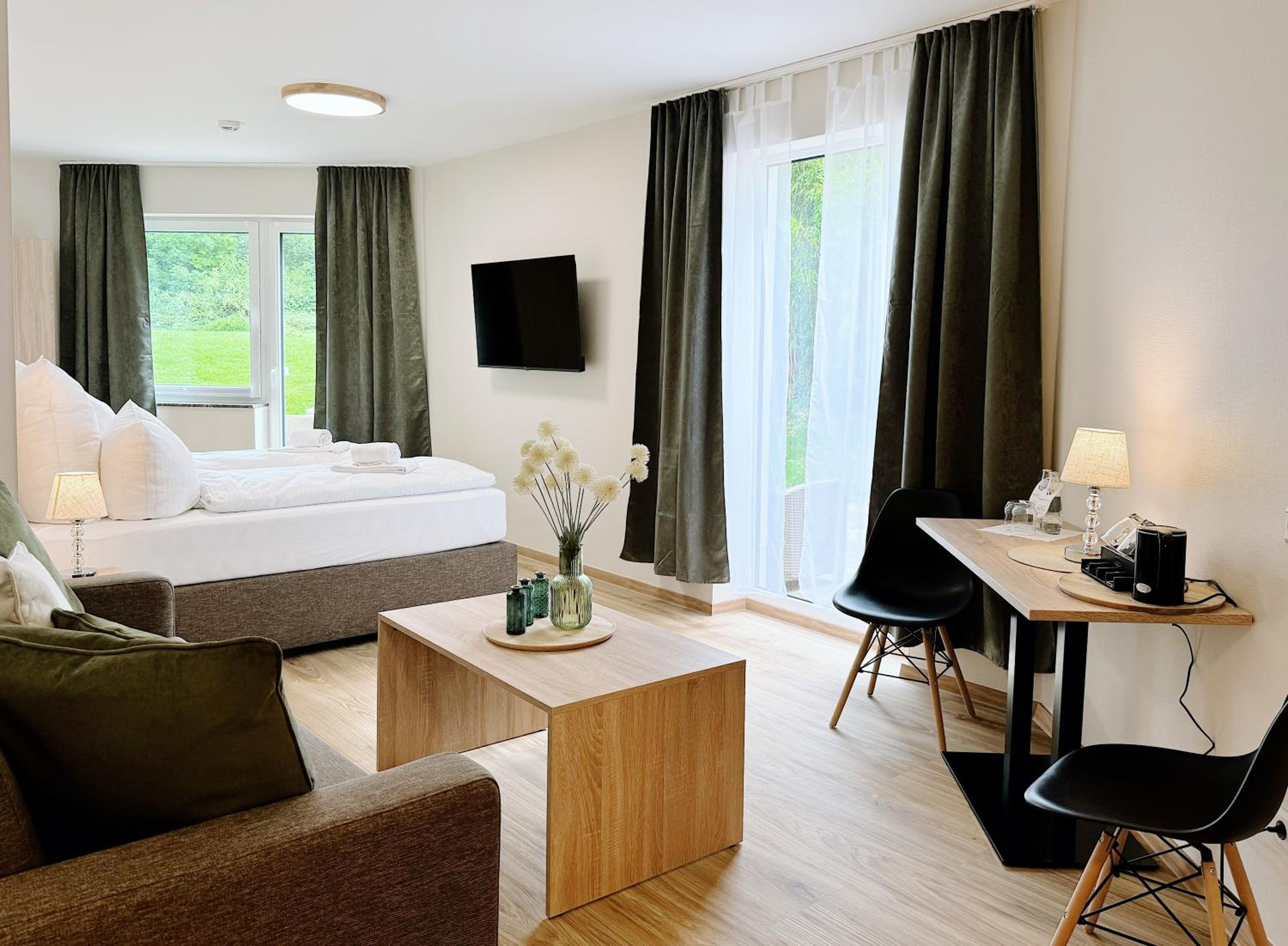 Double Room with Terrace - Photo 8