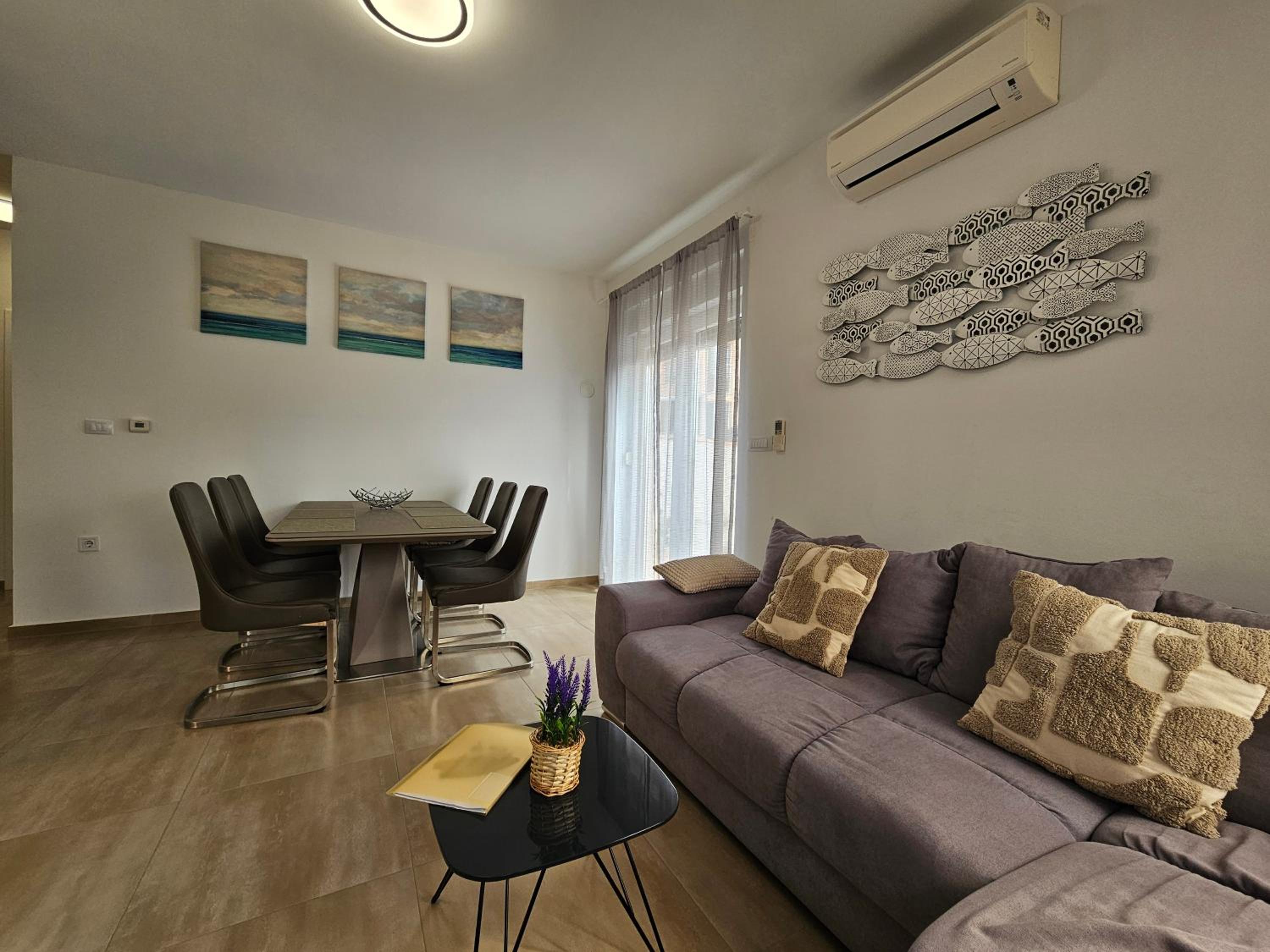 Two-Bedroom Apartment with Balcony and Terrace photo 1