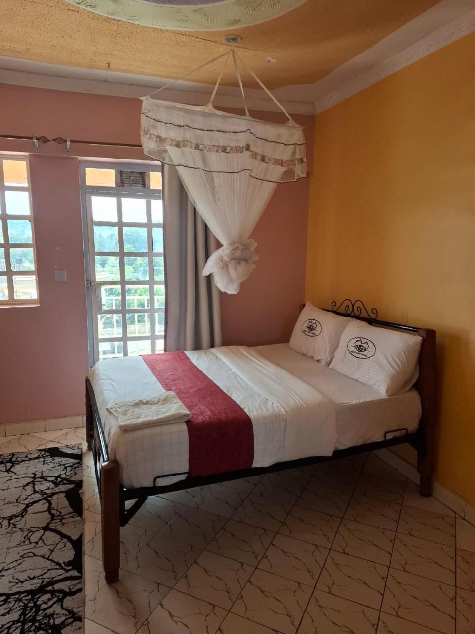 Standard Double Room photo 2