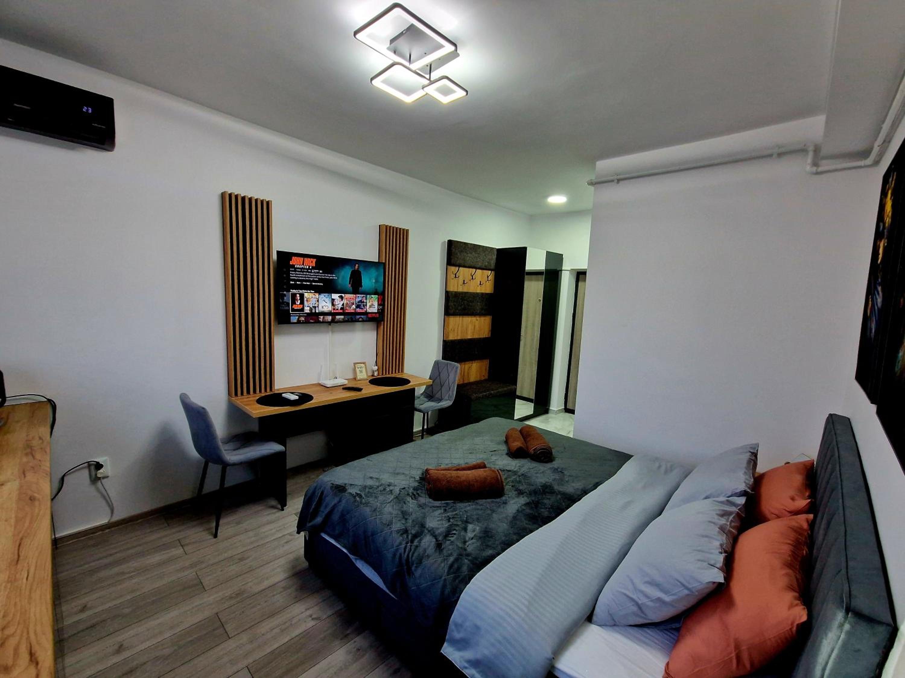 One-Bedroom Apartment photo 2