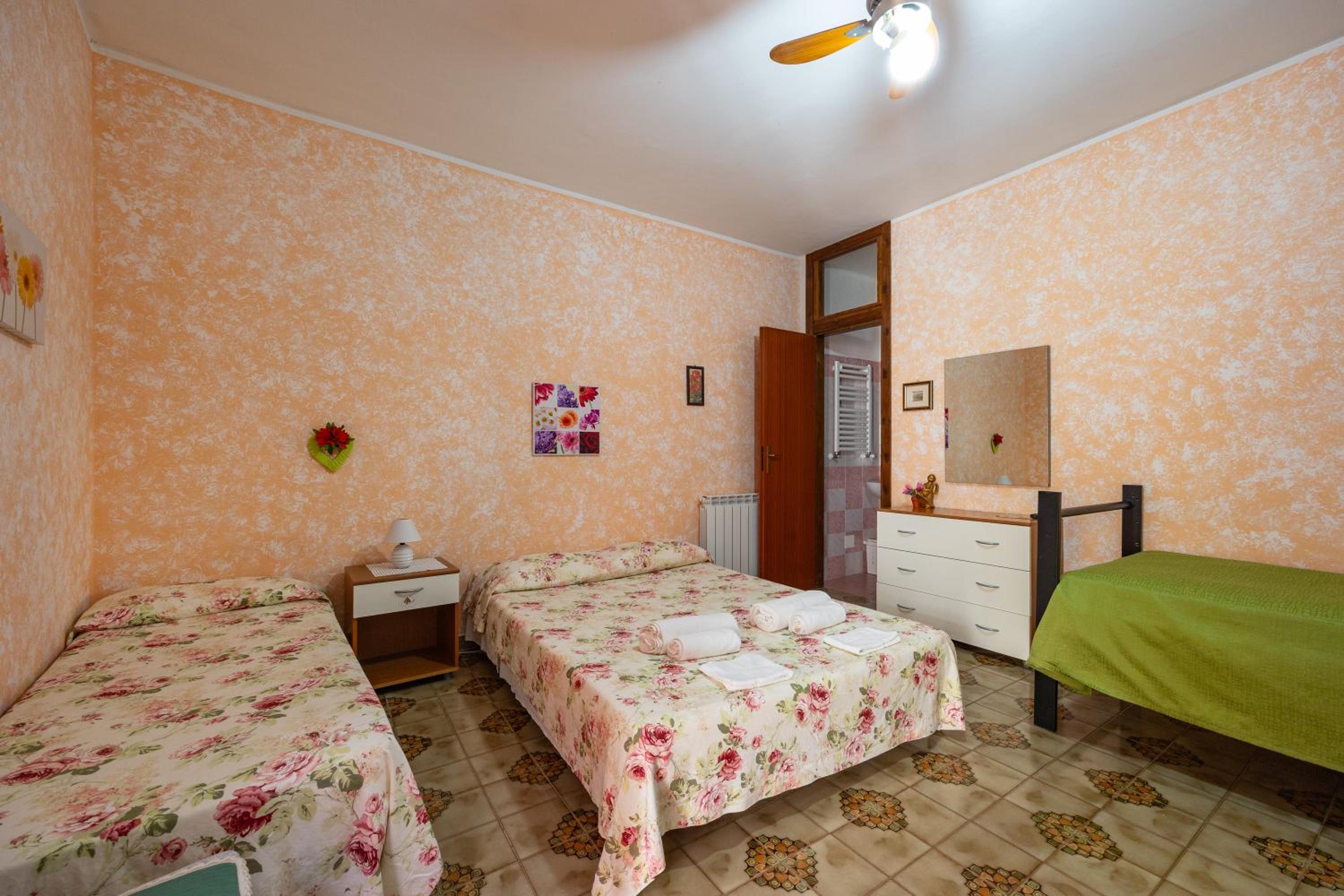 Quadruple Room with Shower