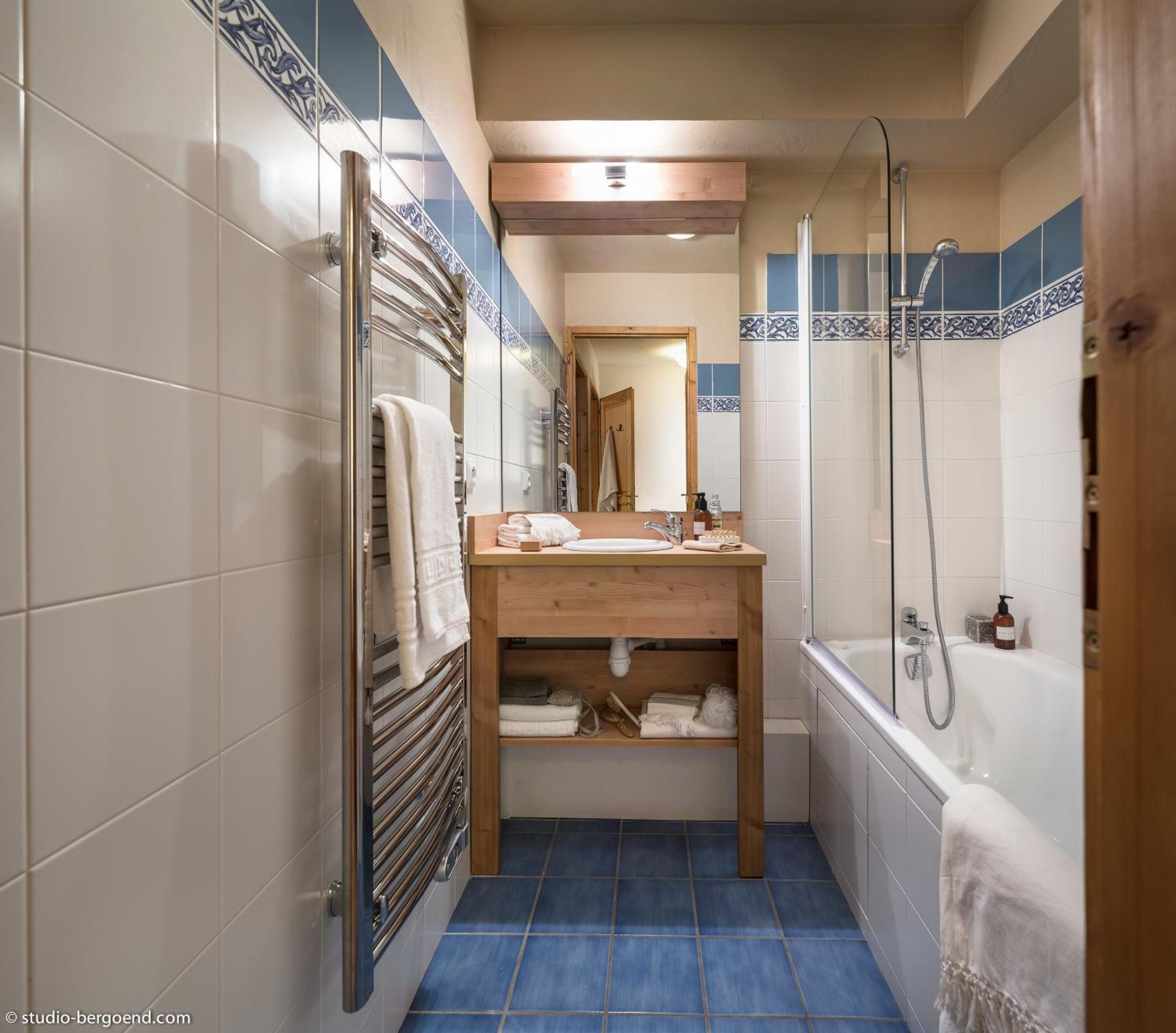 Apartment with Sauna photo 3