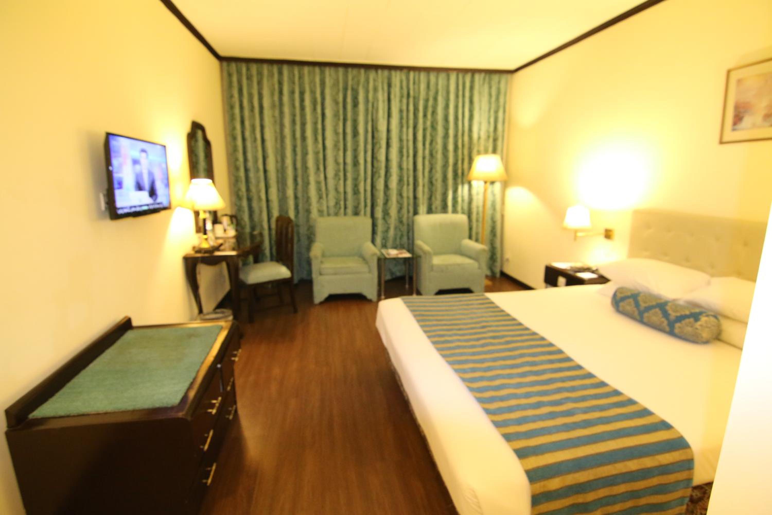 Standard Room - Photo 7