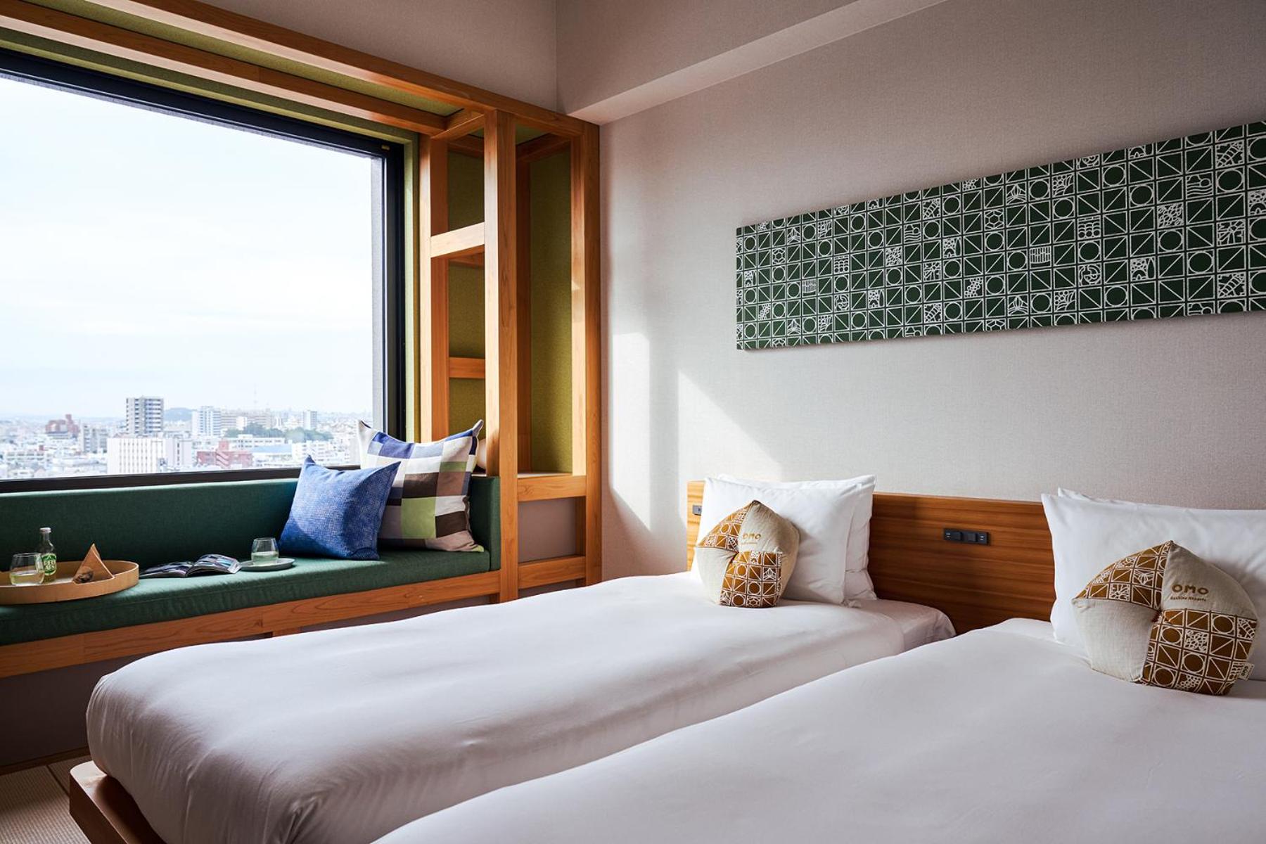 Twin Room - Photo 8