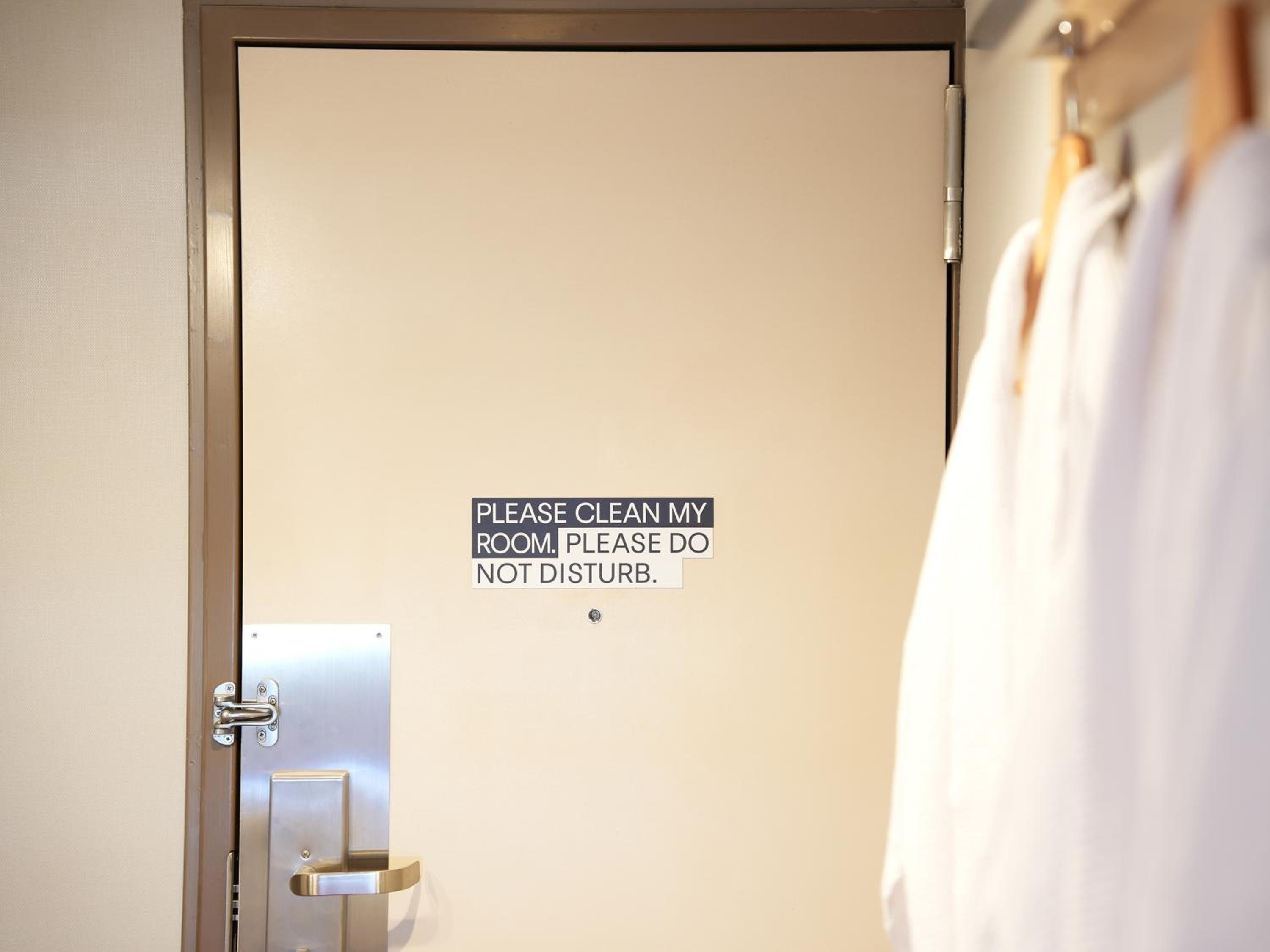 Deluxe Twin Room photo 3