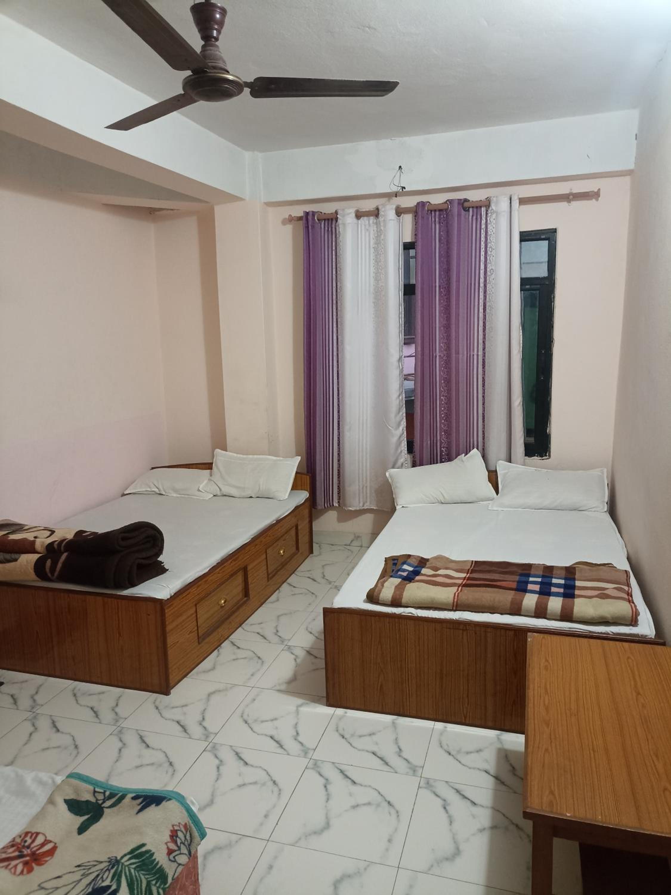 Double Room With Private Bathroom photo 1
