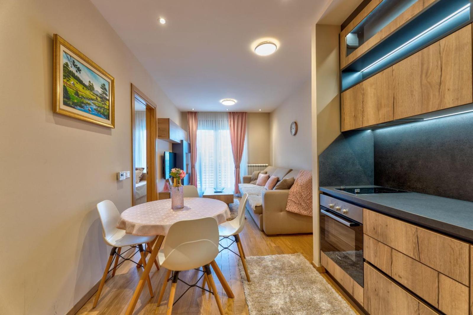 One-Bedroom Apartment with Balcony photo 1