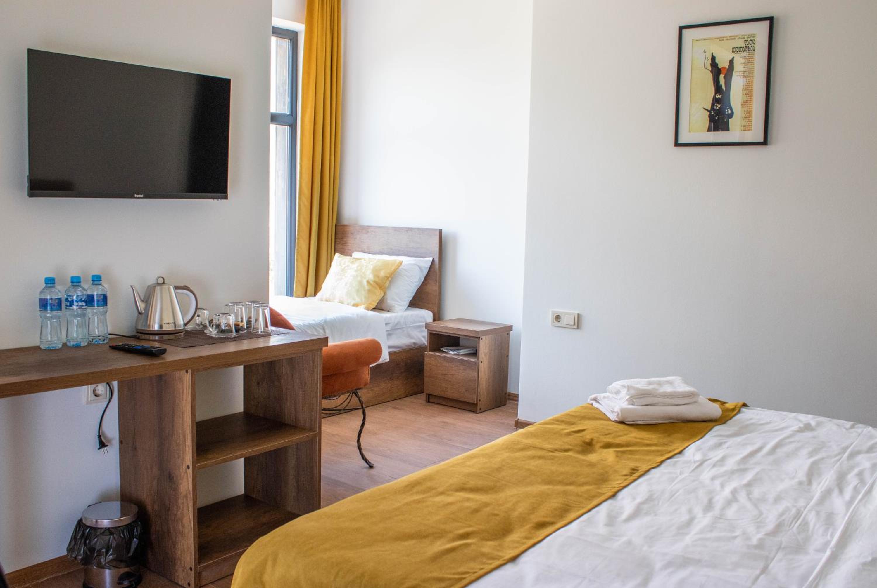 Triple Room with Mountain View