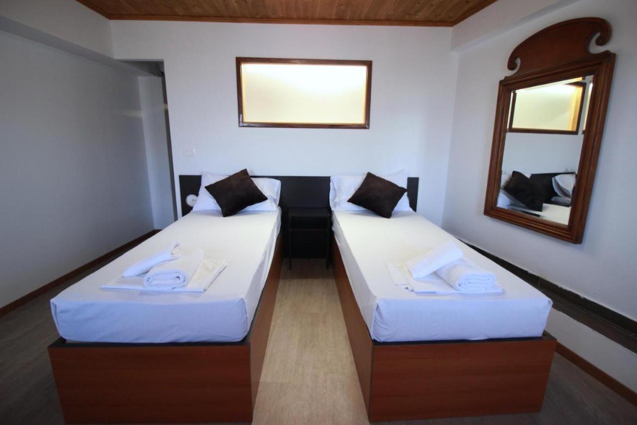 Deluxe Double or Twin Room with City View