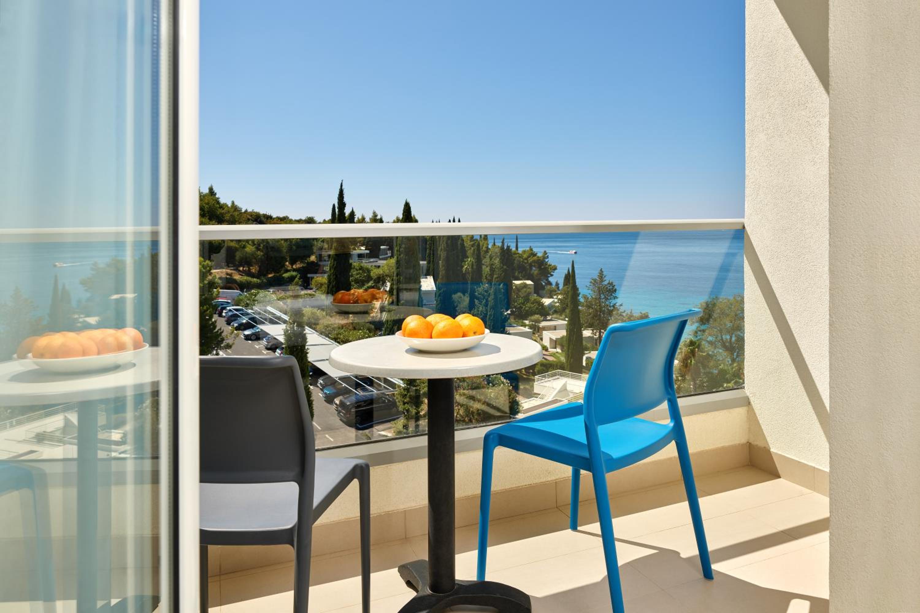 Connecting Room with Balcony photo 2