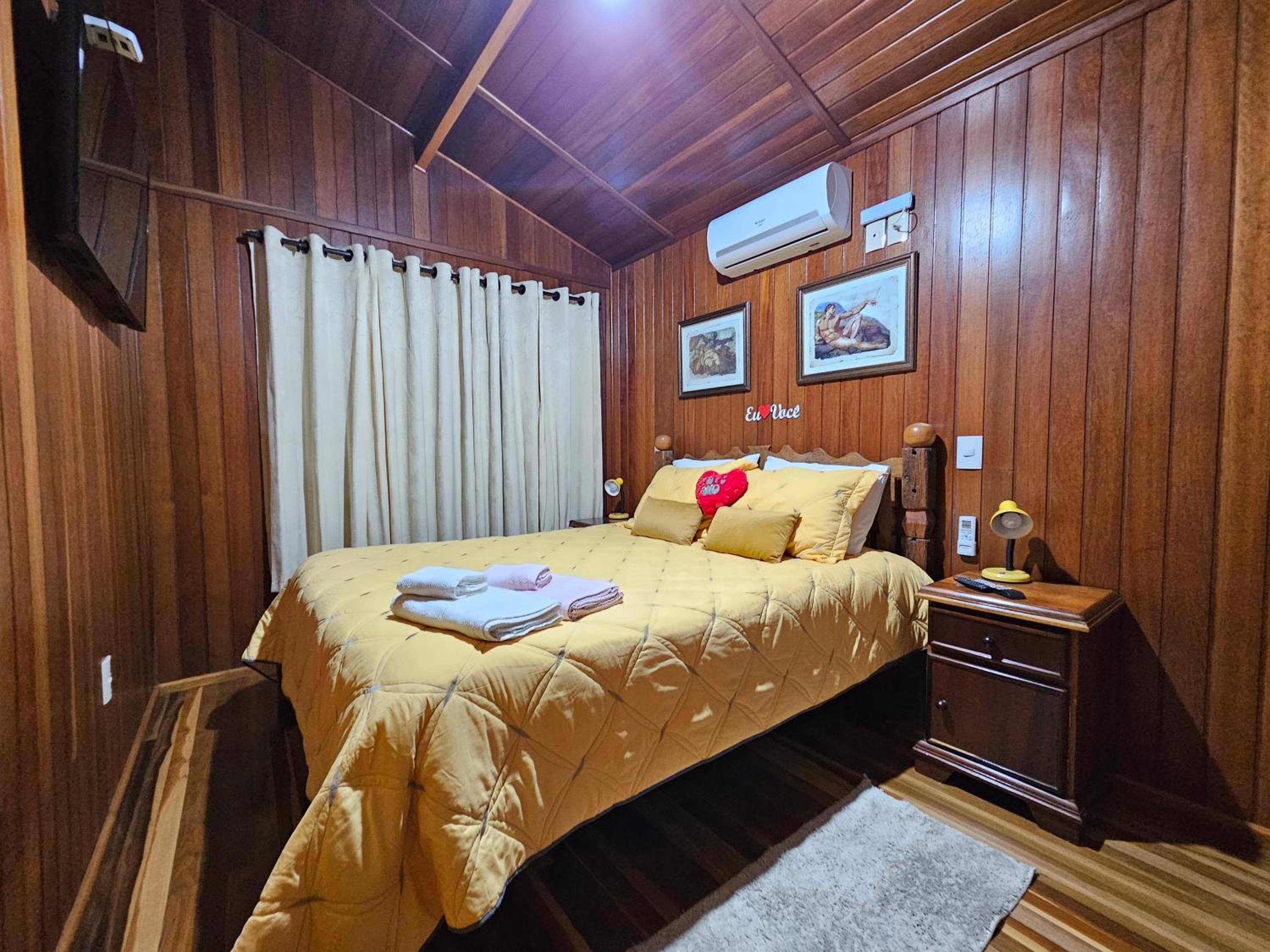 One-Bedroom House photo 1