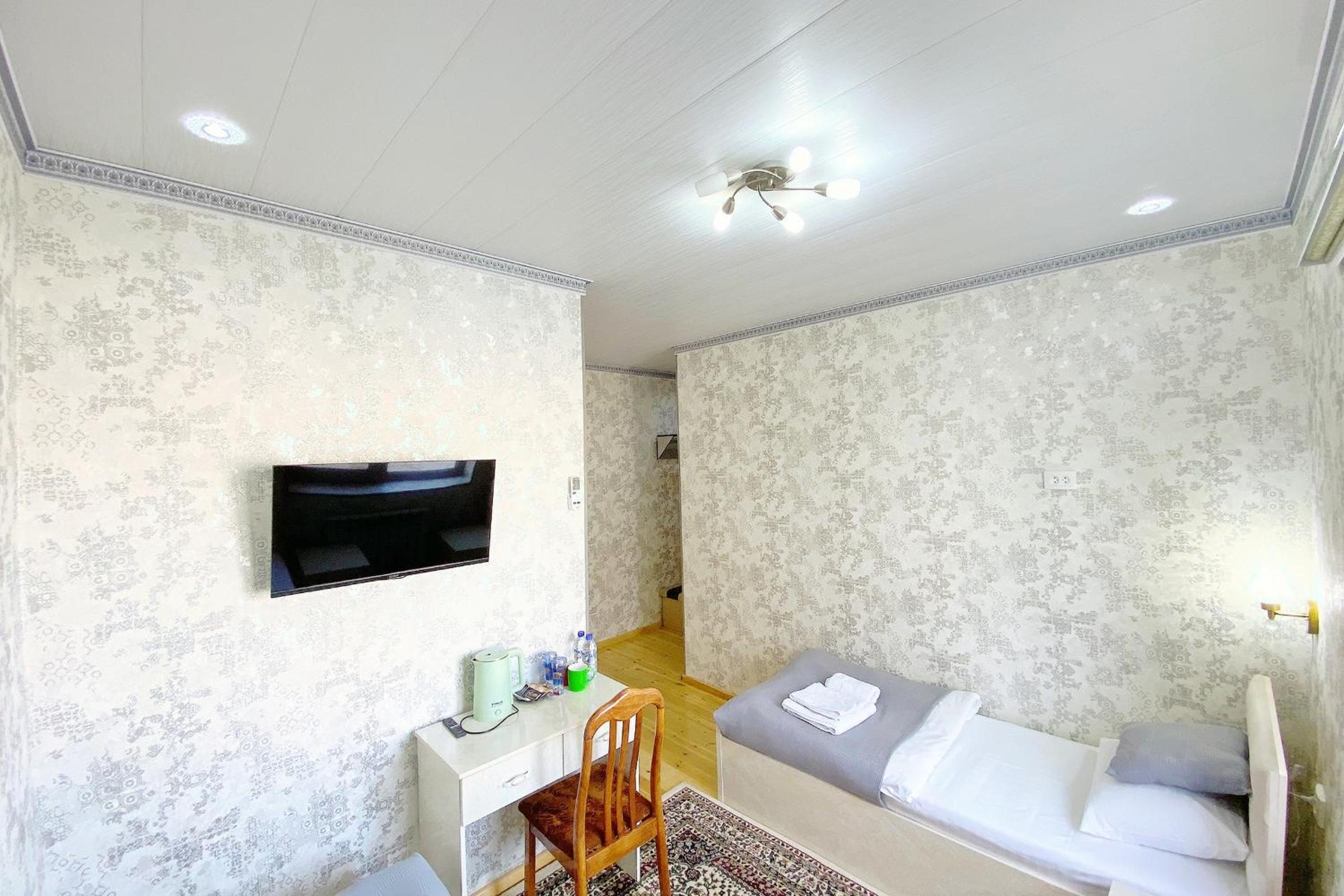Standard Twin Room photo 3