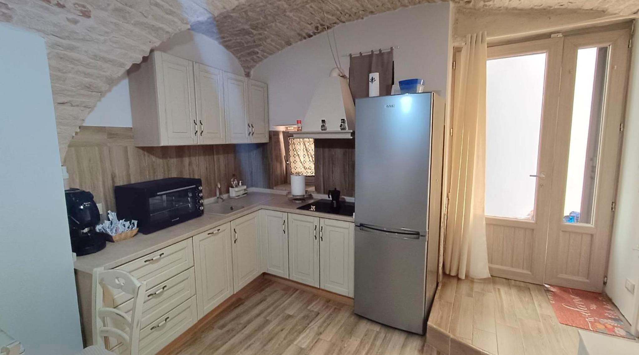 One-Bedroom House photo 3