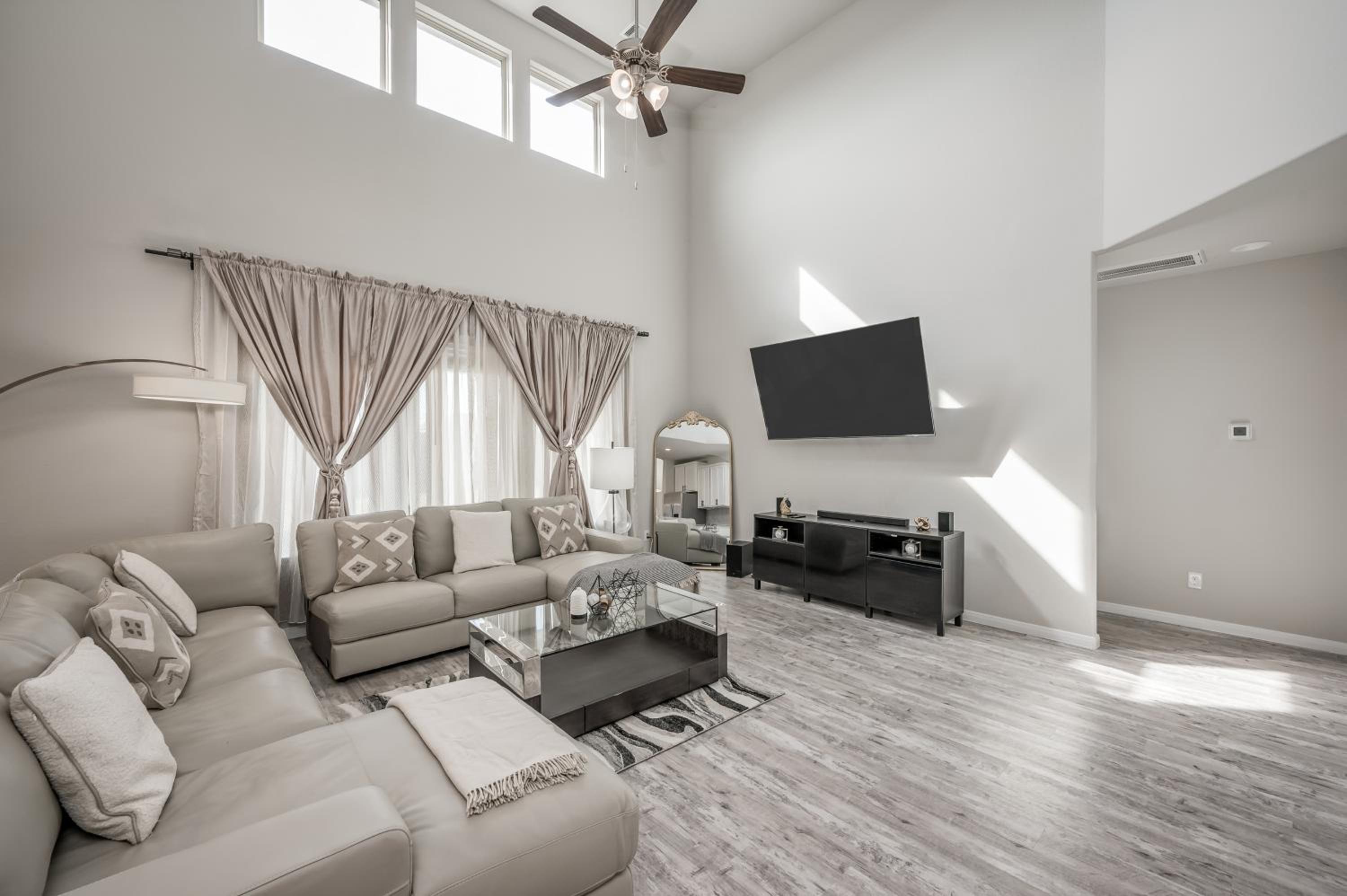 Superior Chalet photo 3