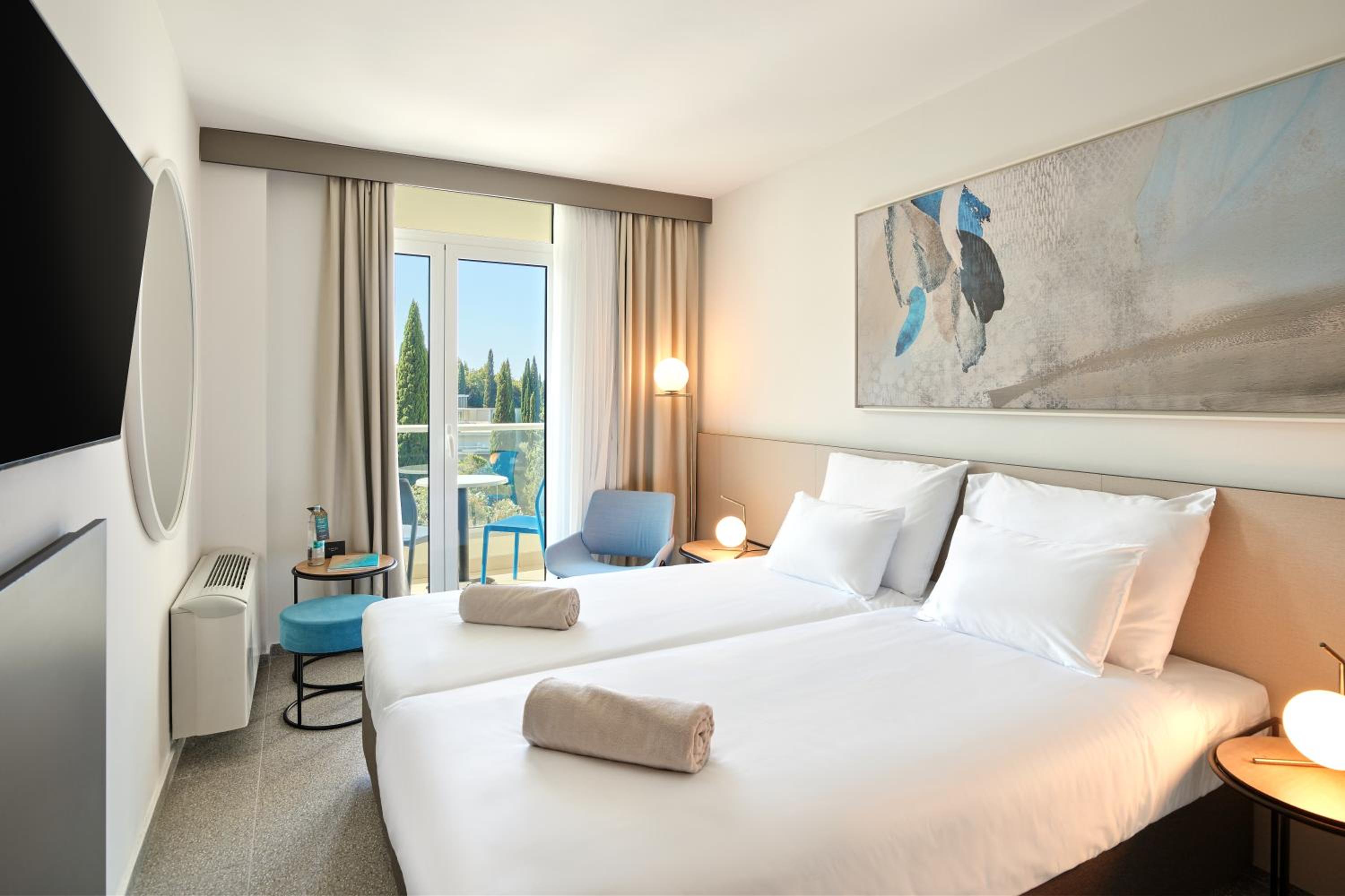Superior Room Park  View - Photo 1
