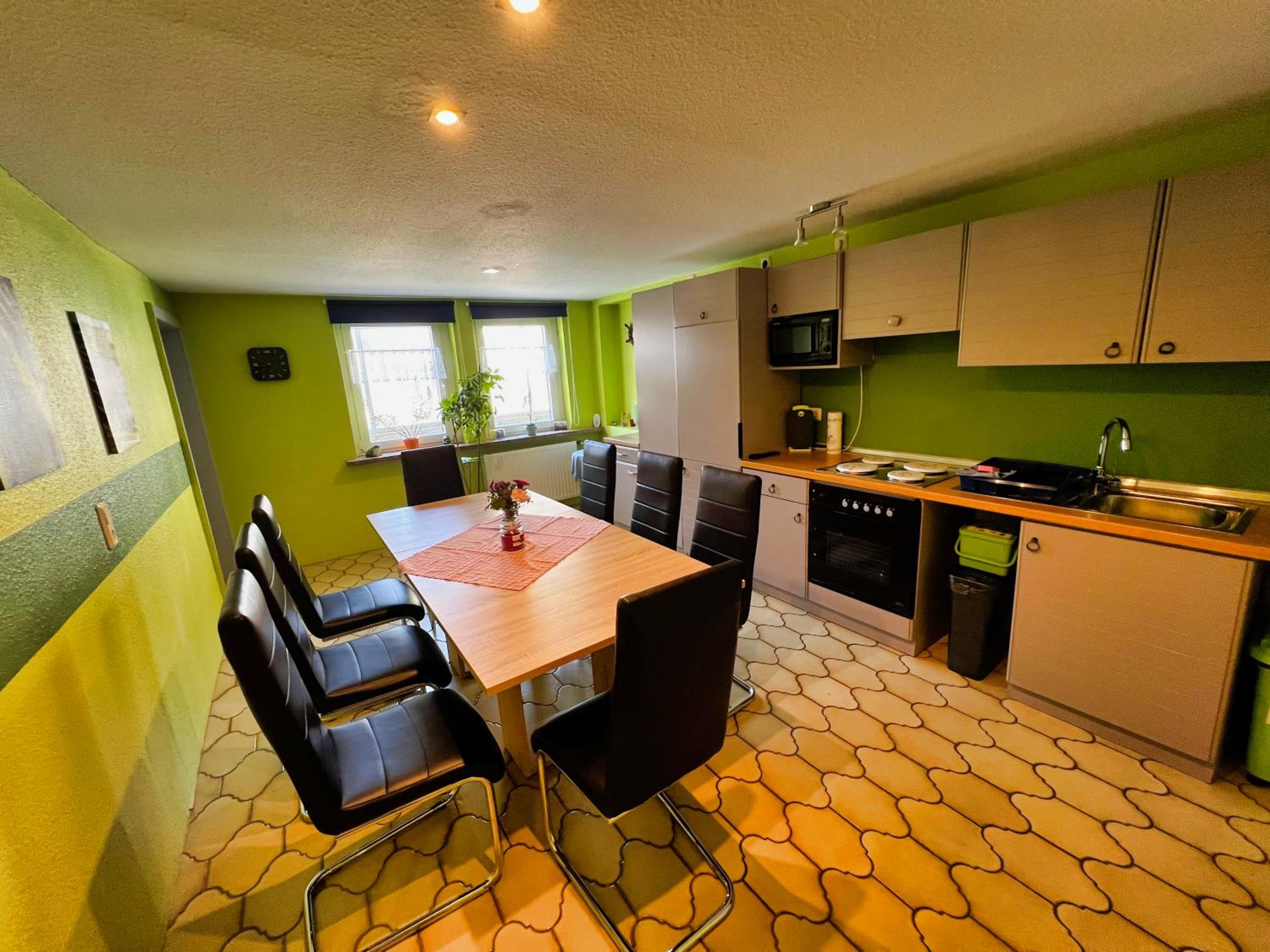 Three-Bedroom Apartment photo 2