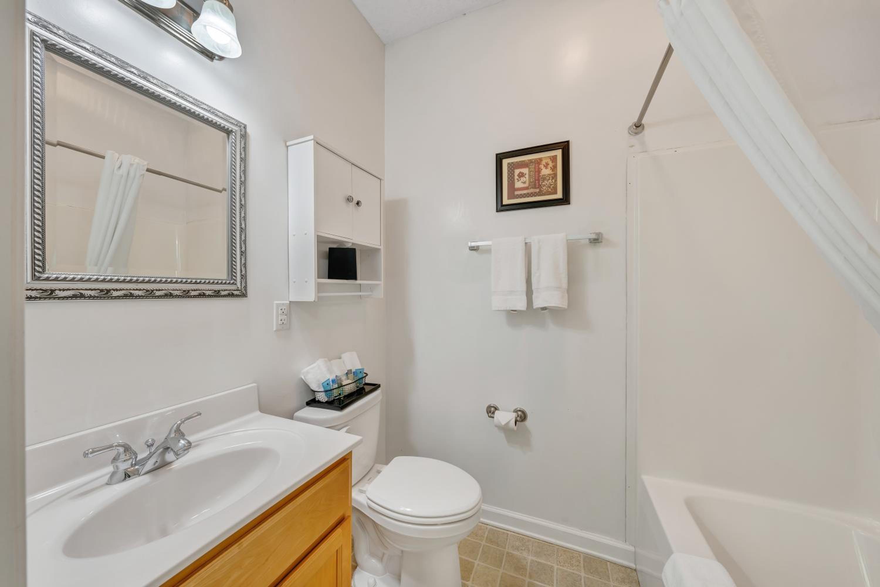 Two-Bedroom Suite photo 3