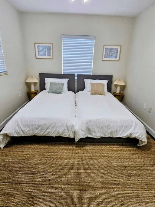Three-Bedroom Villa photo 3