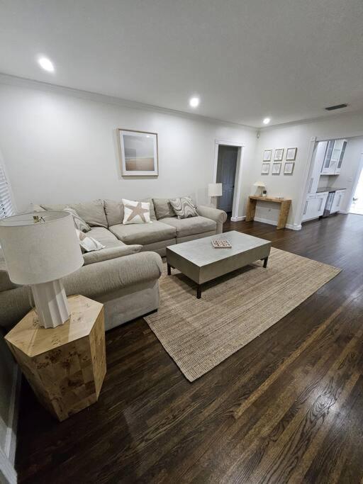 Three-Bedroom Villa photo 2