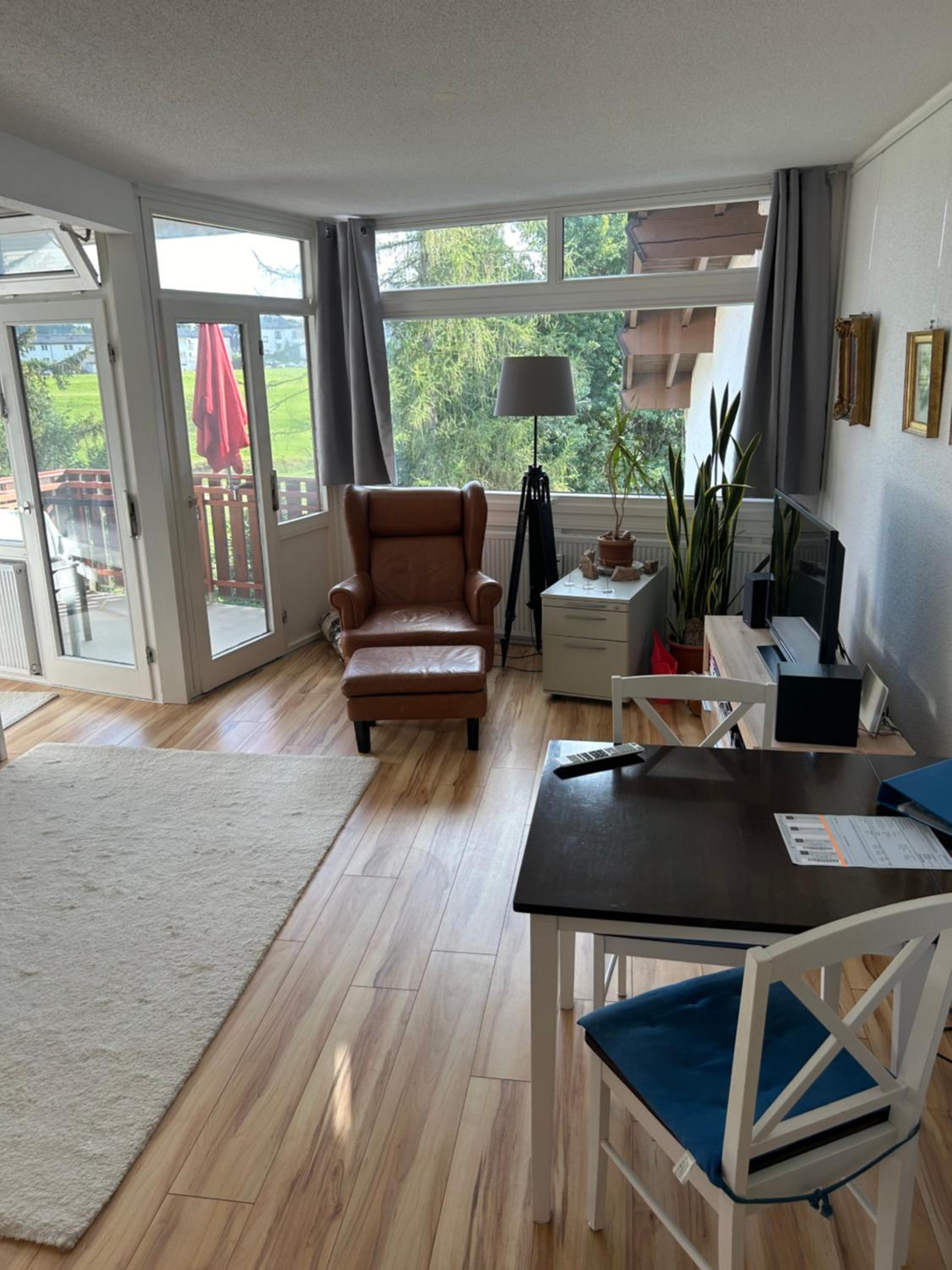 One-Bedroom Apartment photo 1