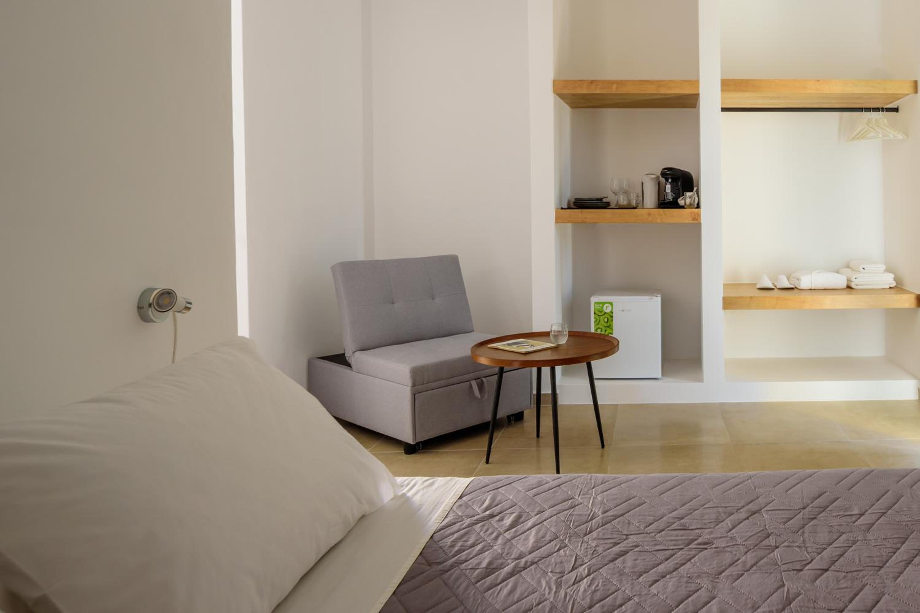 Deluxe Suite with Sea View photo 3