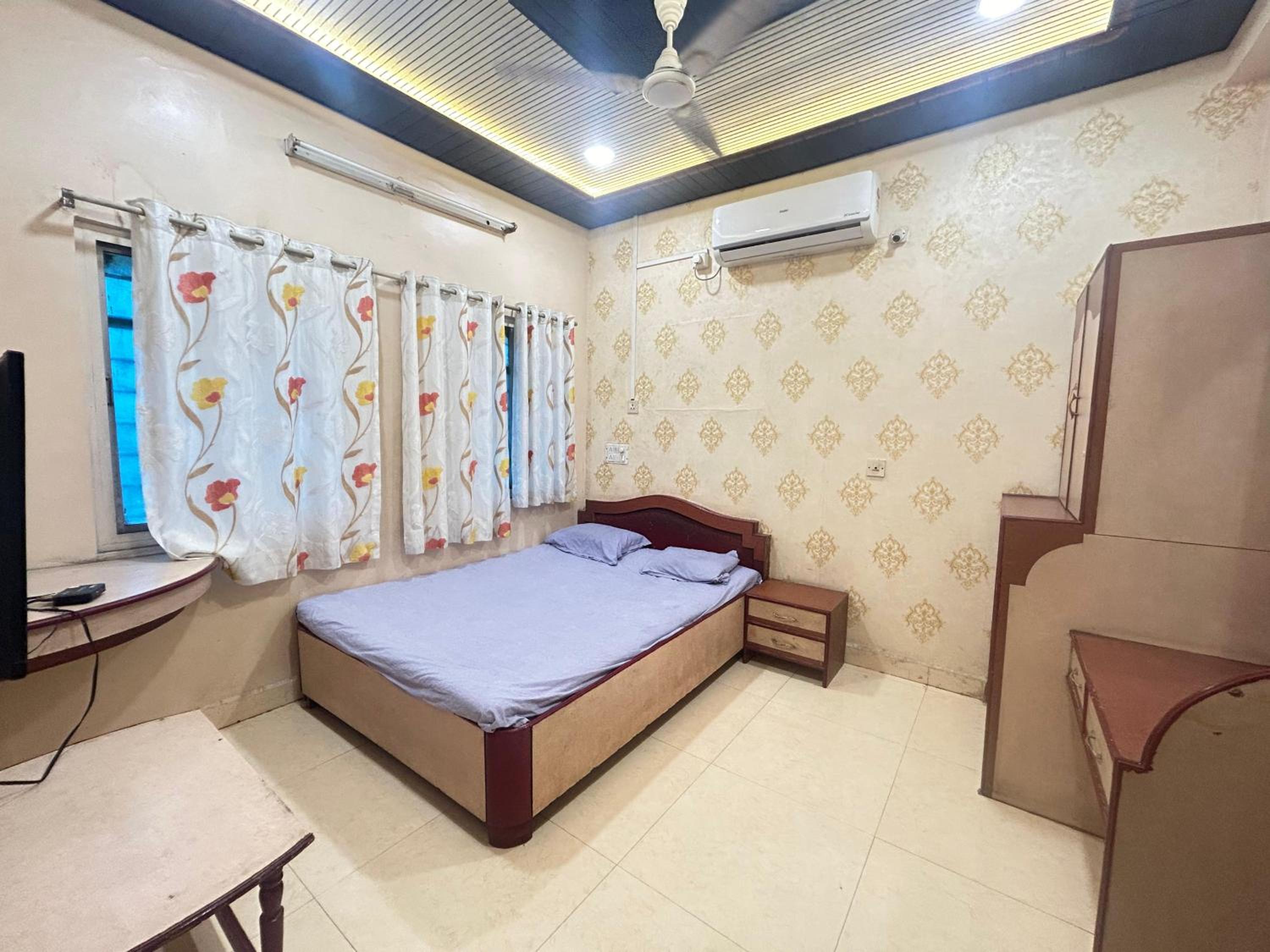 Double Room with Private Bathroom photo 3