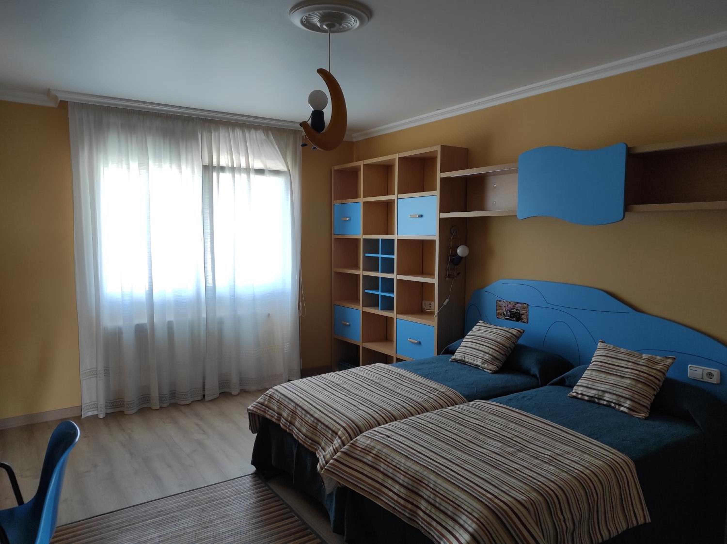 Casa de Seis Habitaciones
