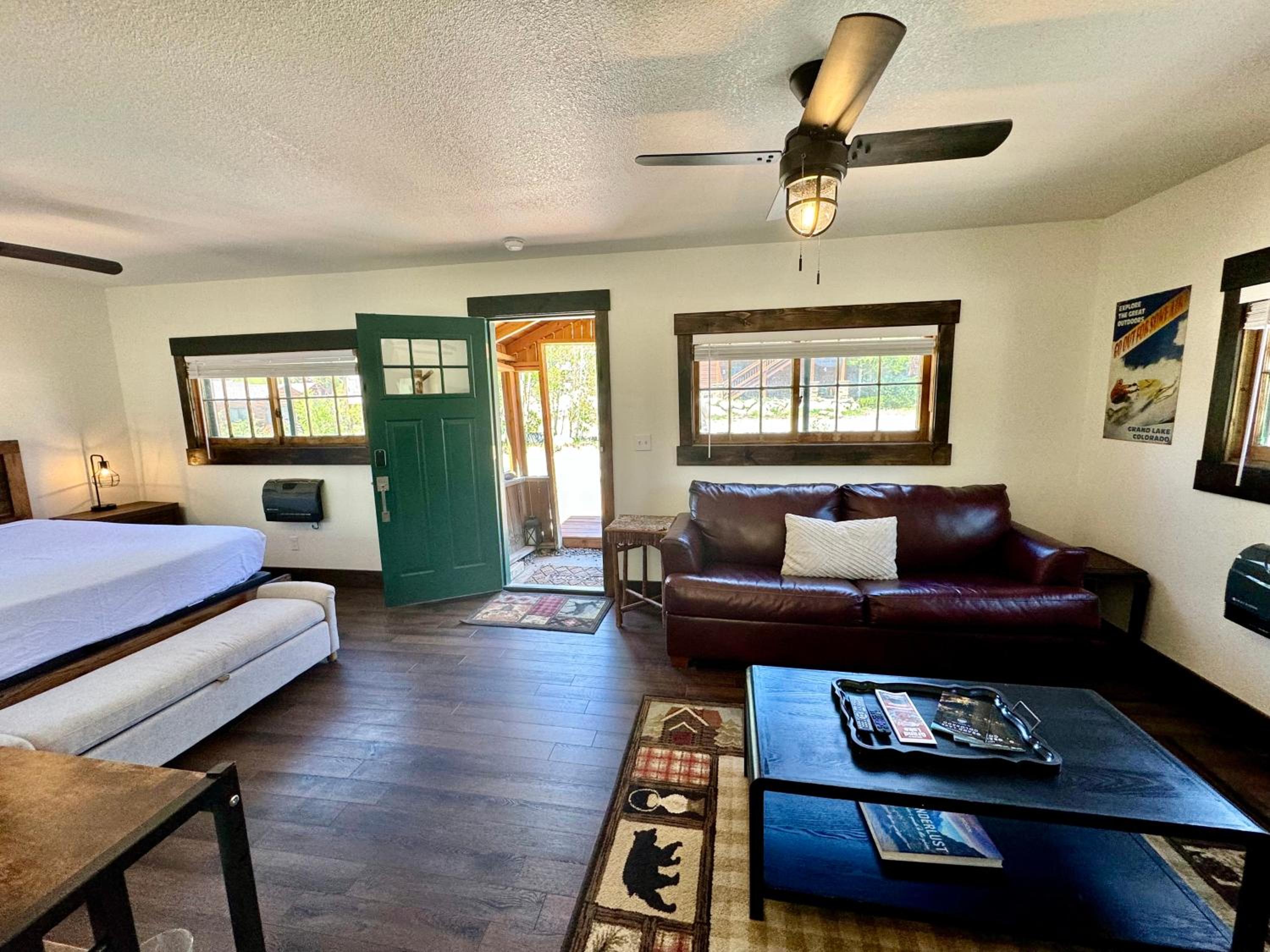 Single Room photo 3