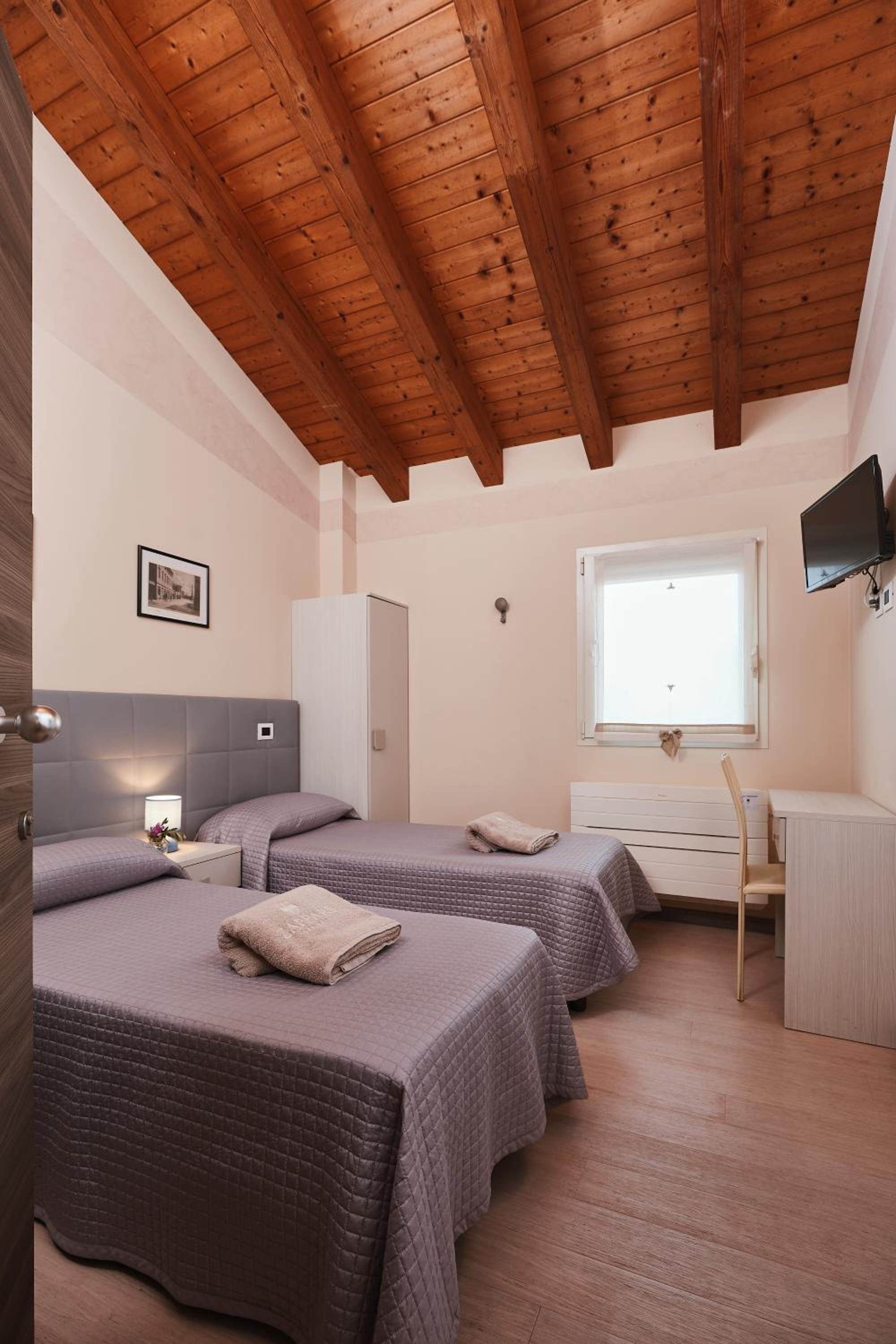 Single Room with Private Bathroom