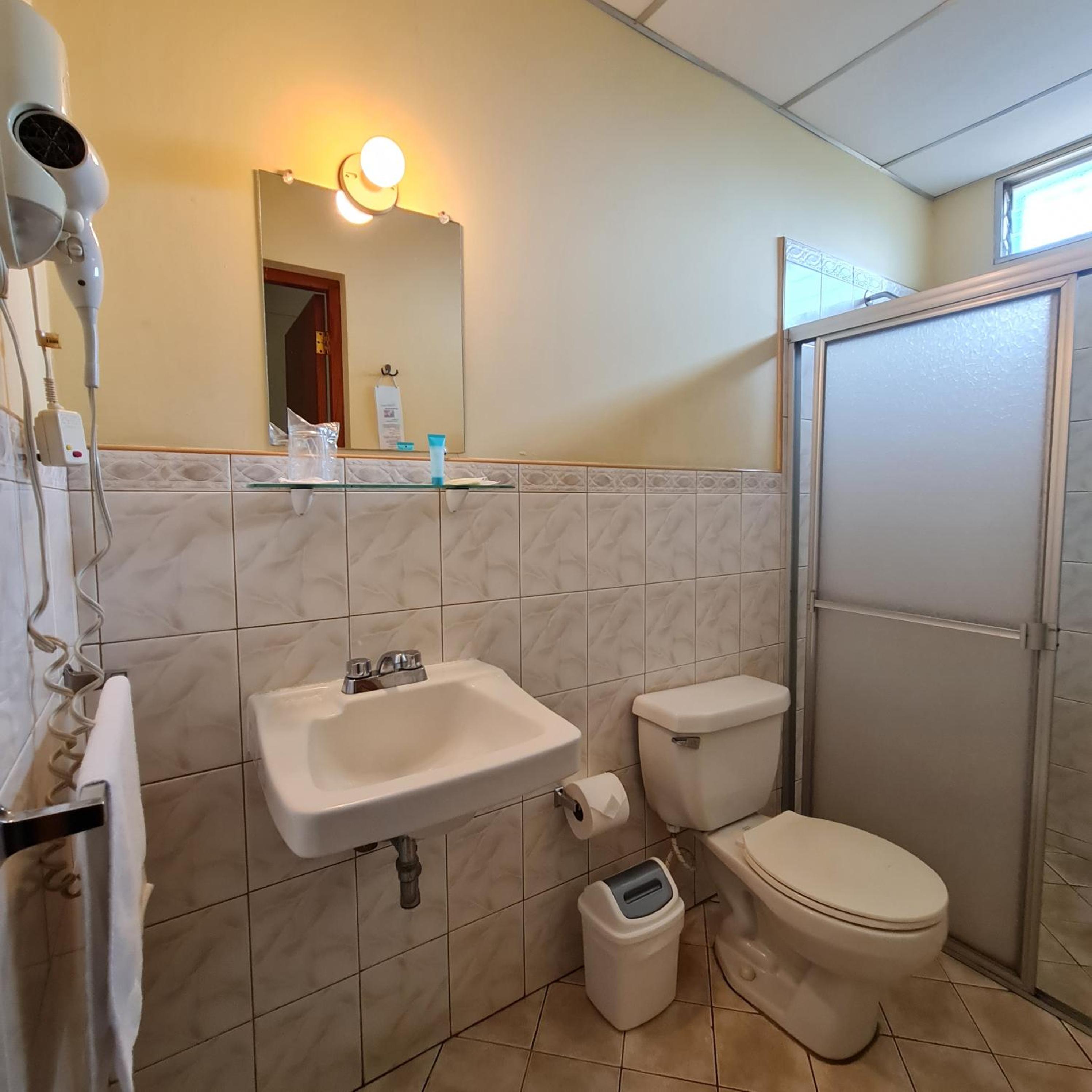 Single Room photo 3