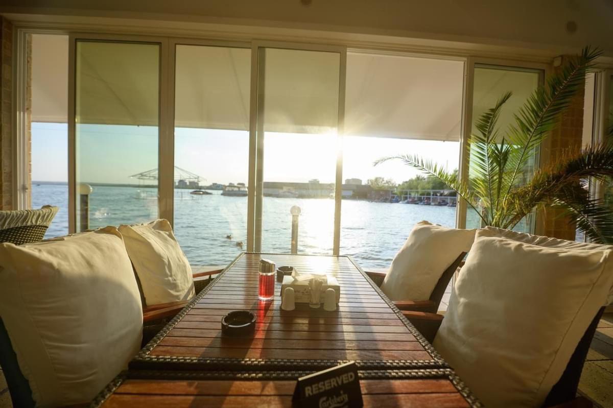 Standard Double Room - Photo 17