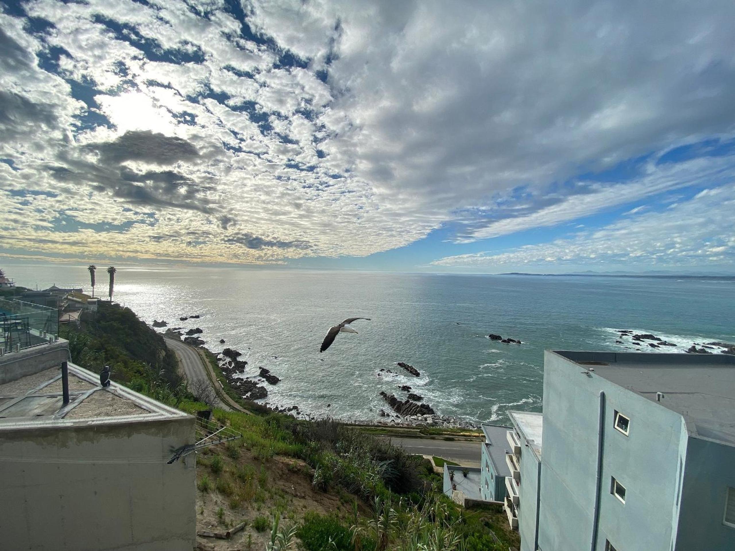 Apartment With Sea View photo 3