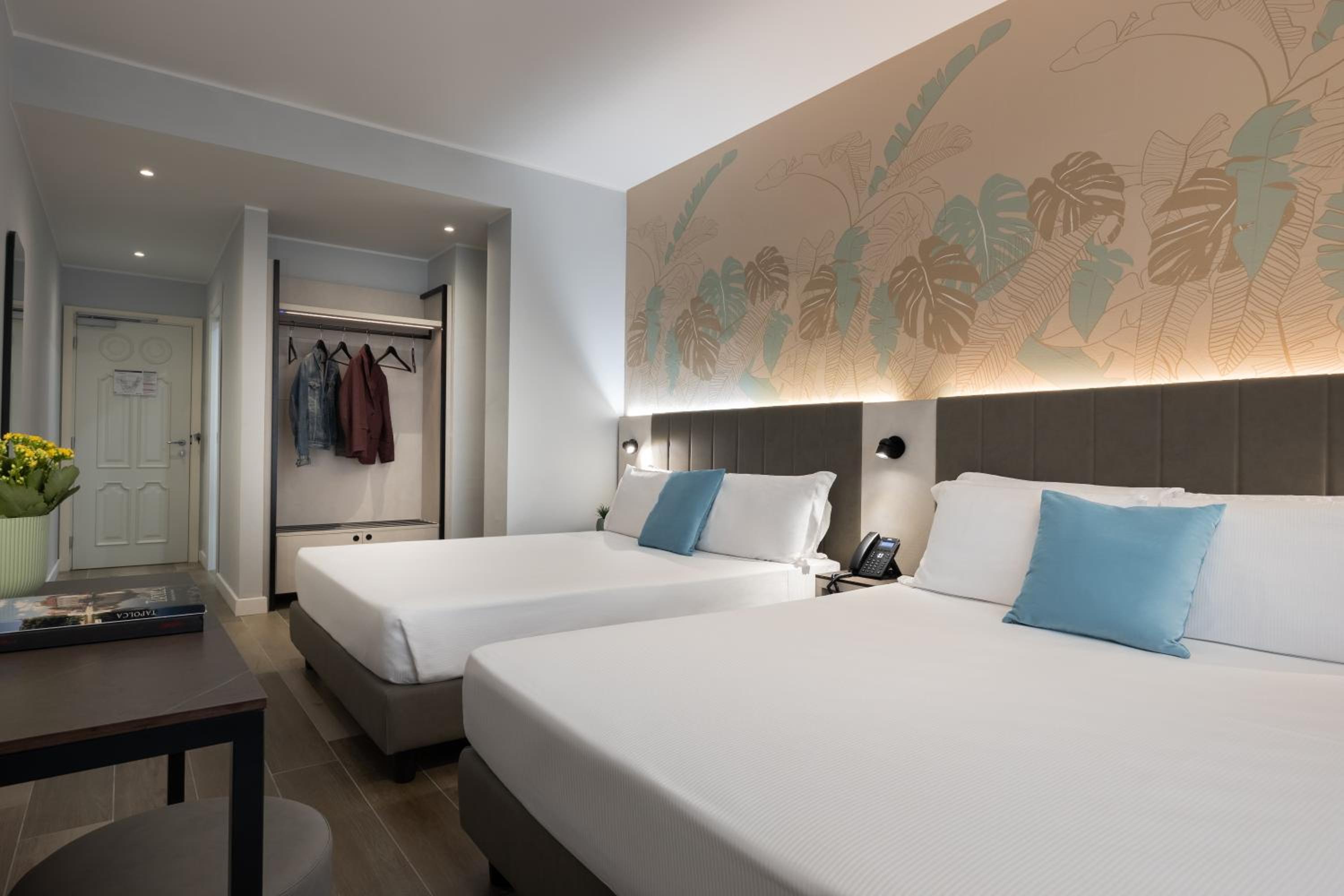 Superior Queen Room with Two Queen Beds