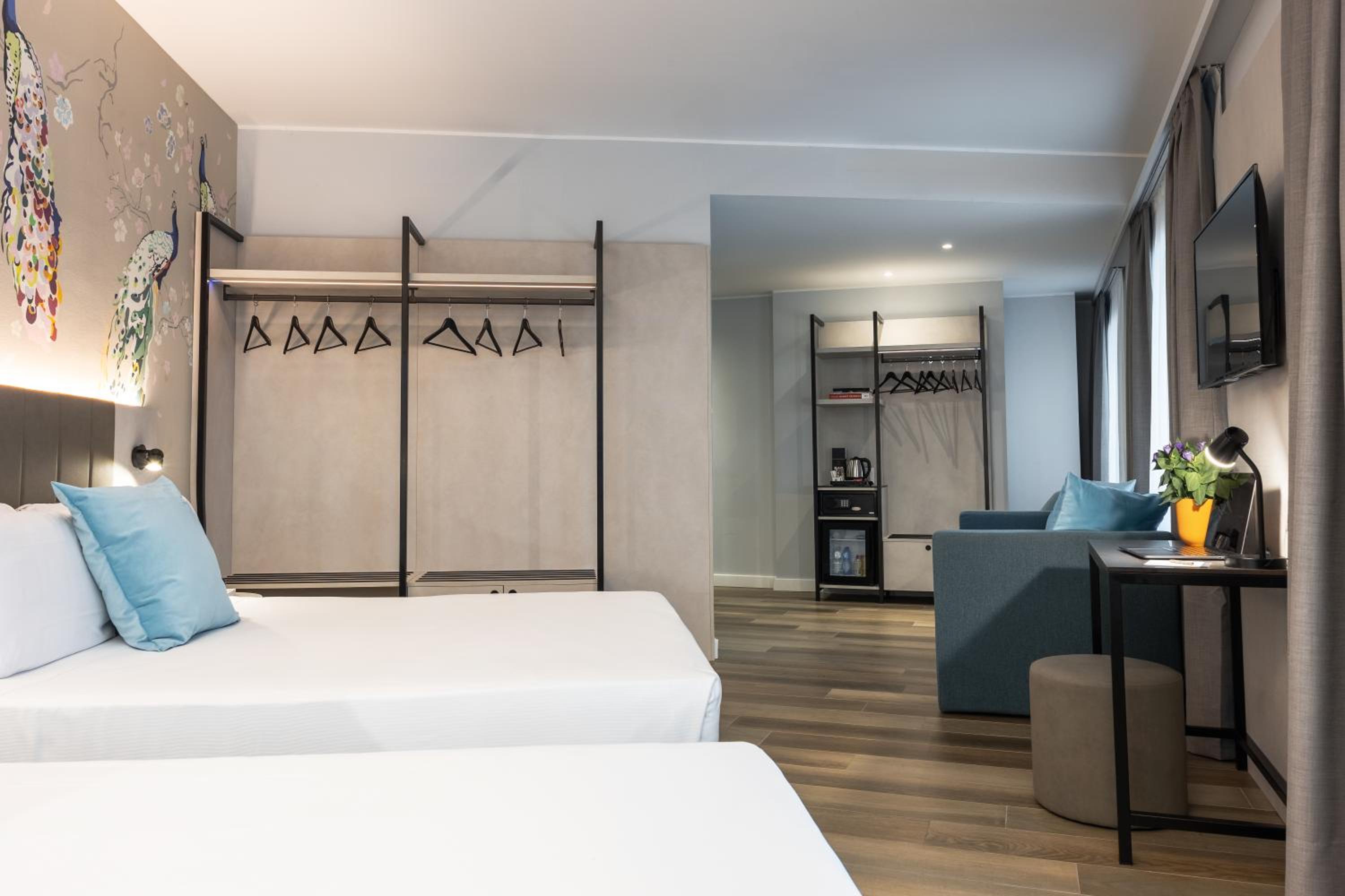 Superior Queen Room with Two Queen Beds