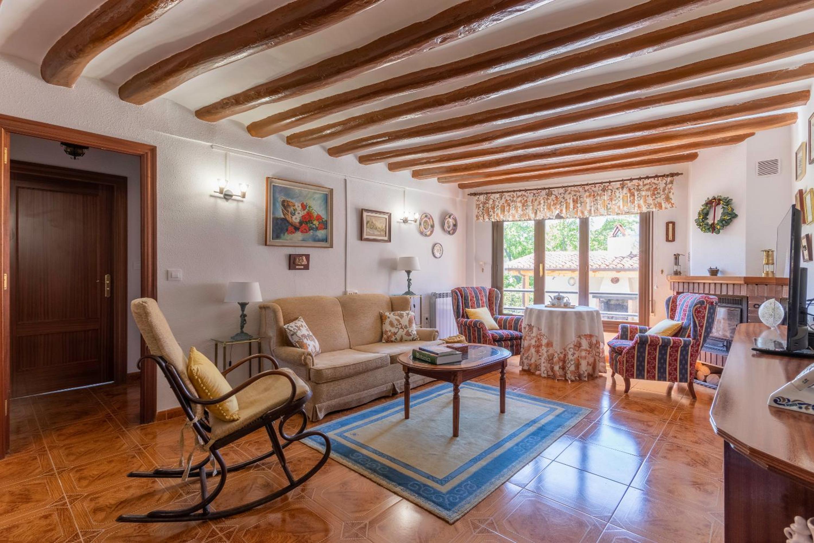 Casa de cuatro habitaciones