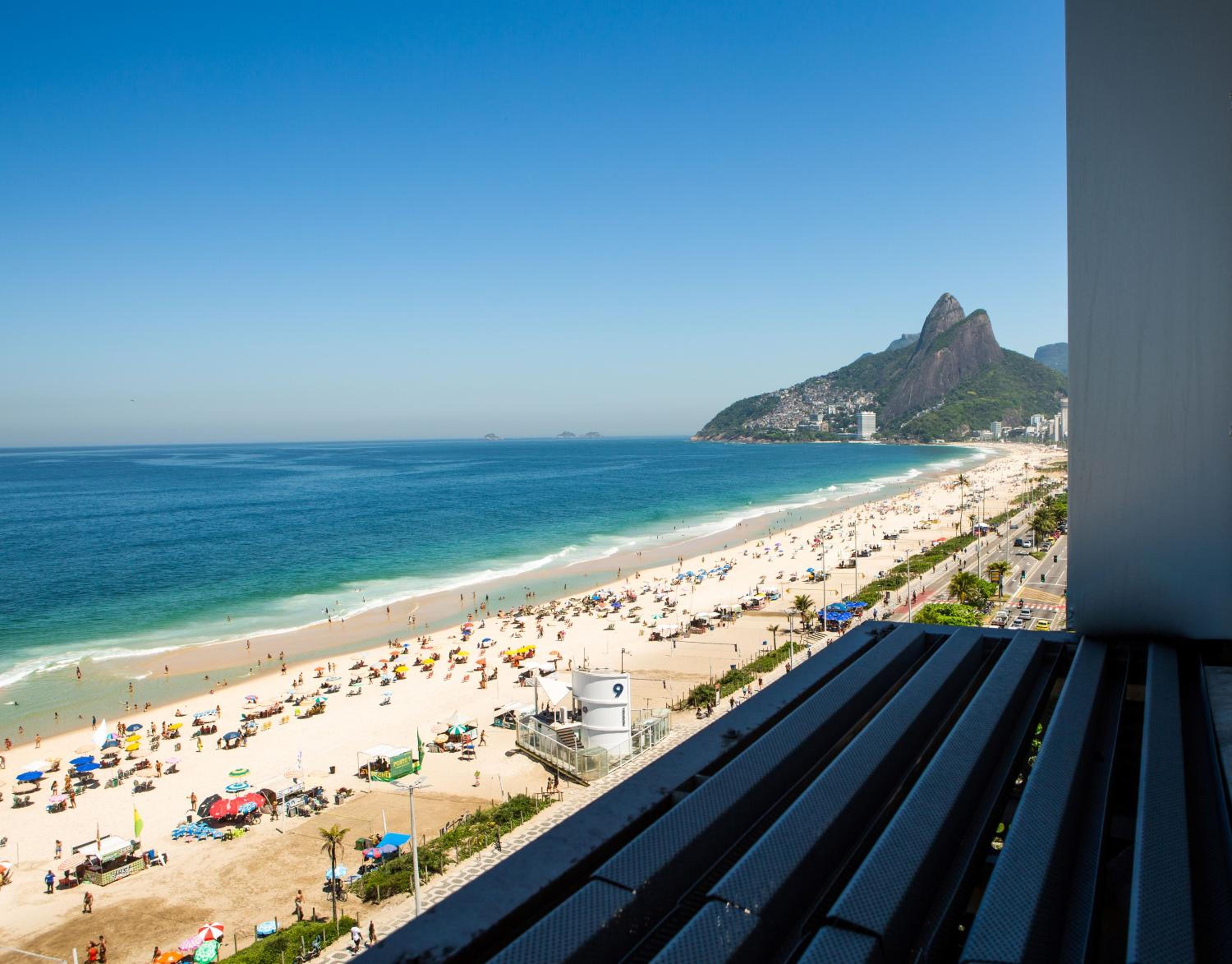 Deluxe Room with Ocean View - Photo 6