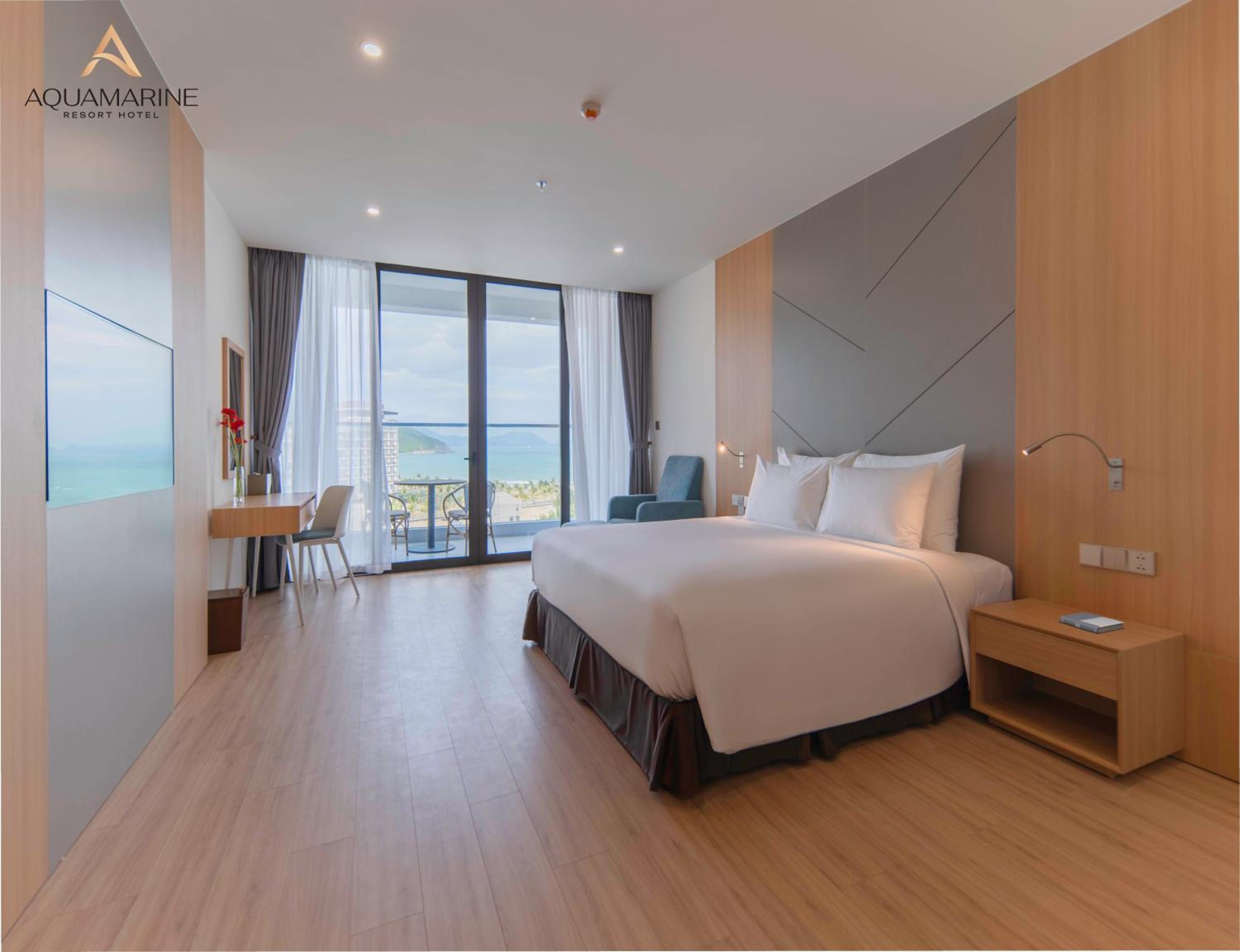 Deluxe Double Balcony with Ocean View - Photo 2