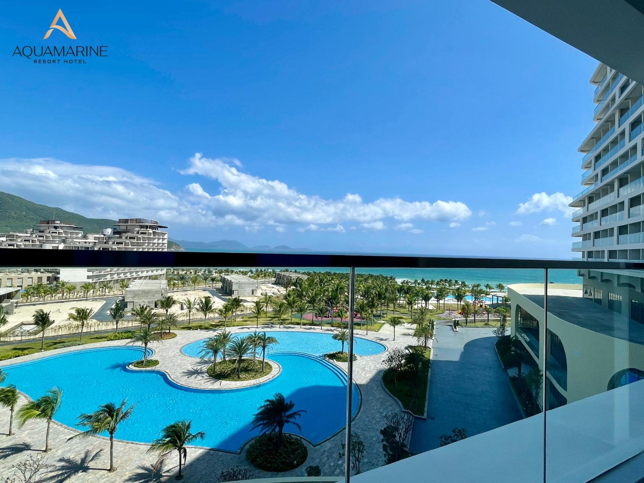 Deluxe Double Balcony with Ocean View - Photo 4