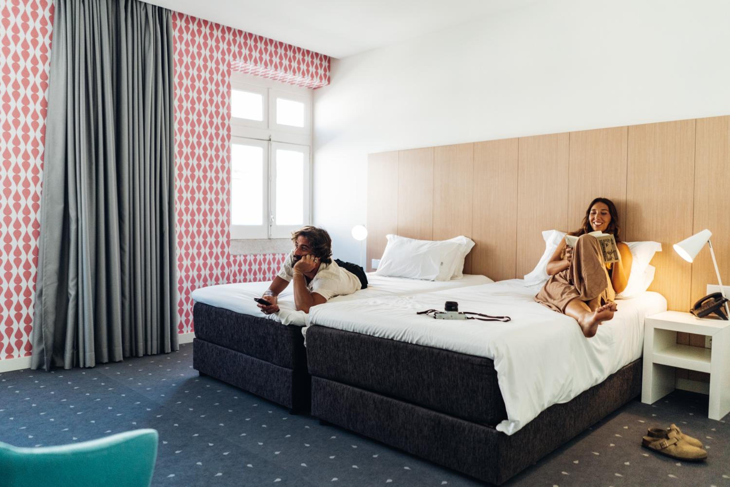 Superior Twin Room - Photo 4