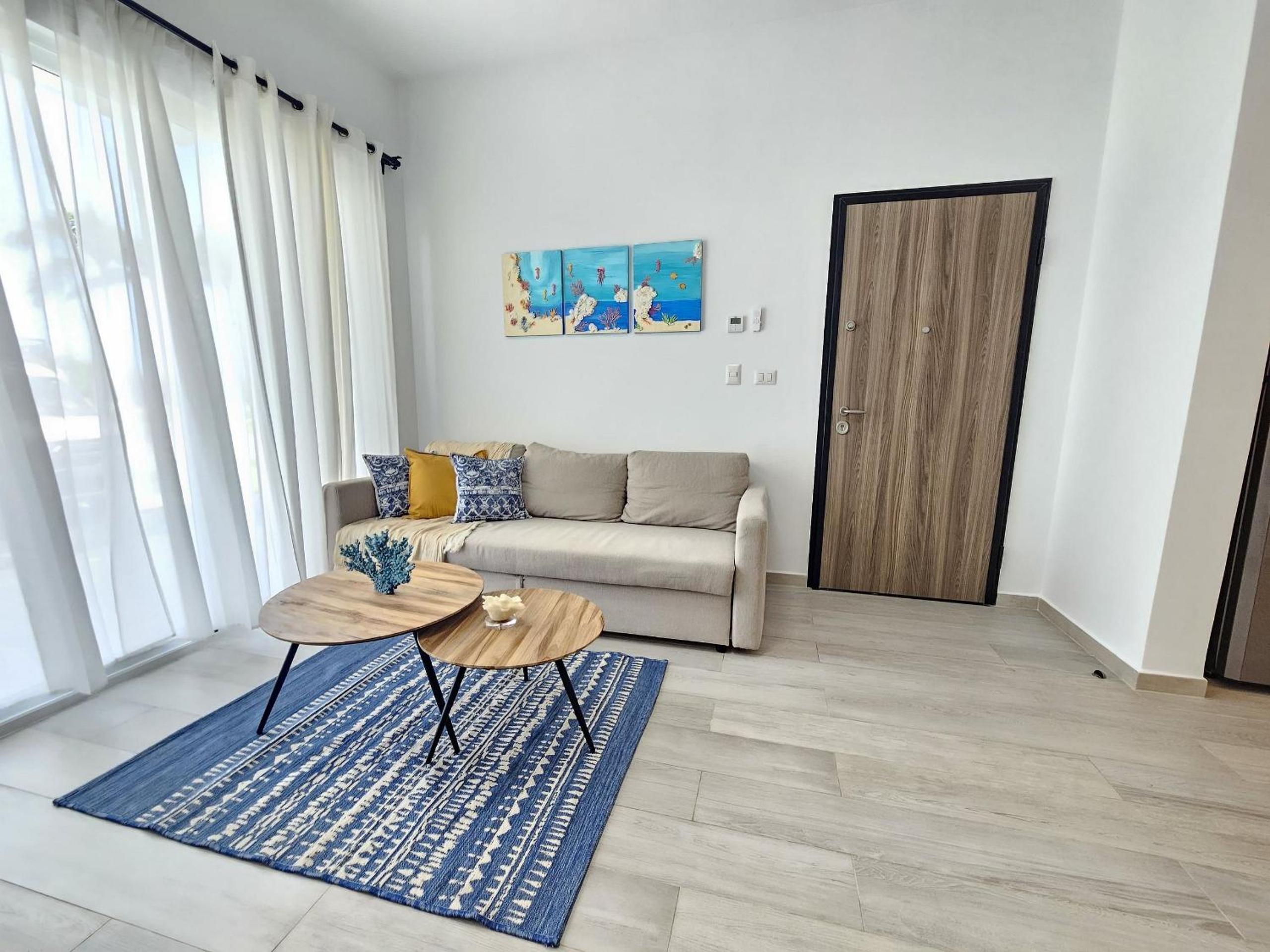 Apartment photo 3